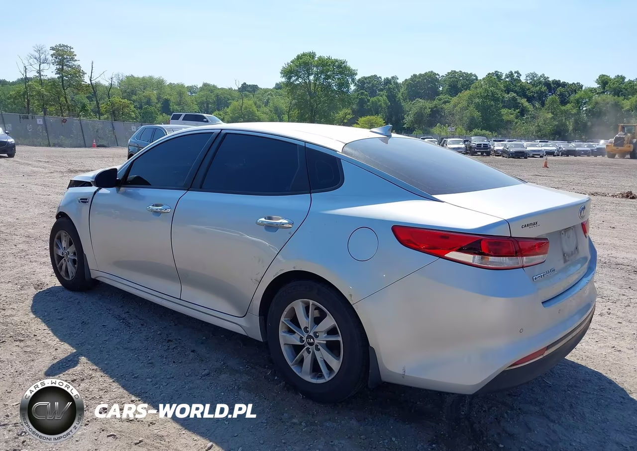 2018 Kia Optima Lx VIN:5XXGT4L32JG191343 - 3
