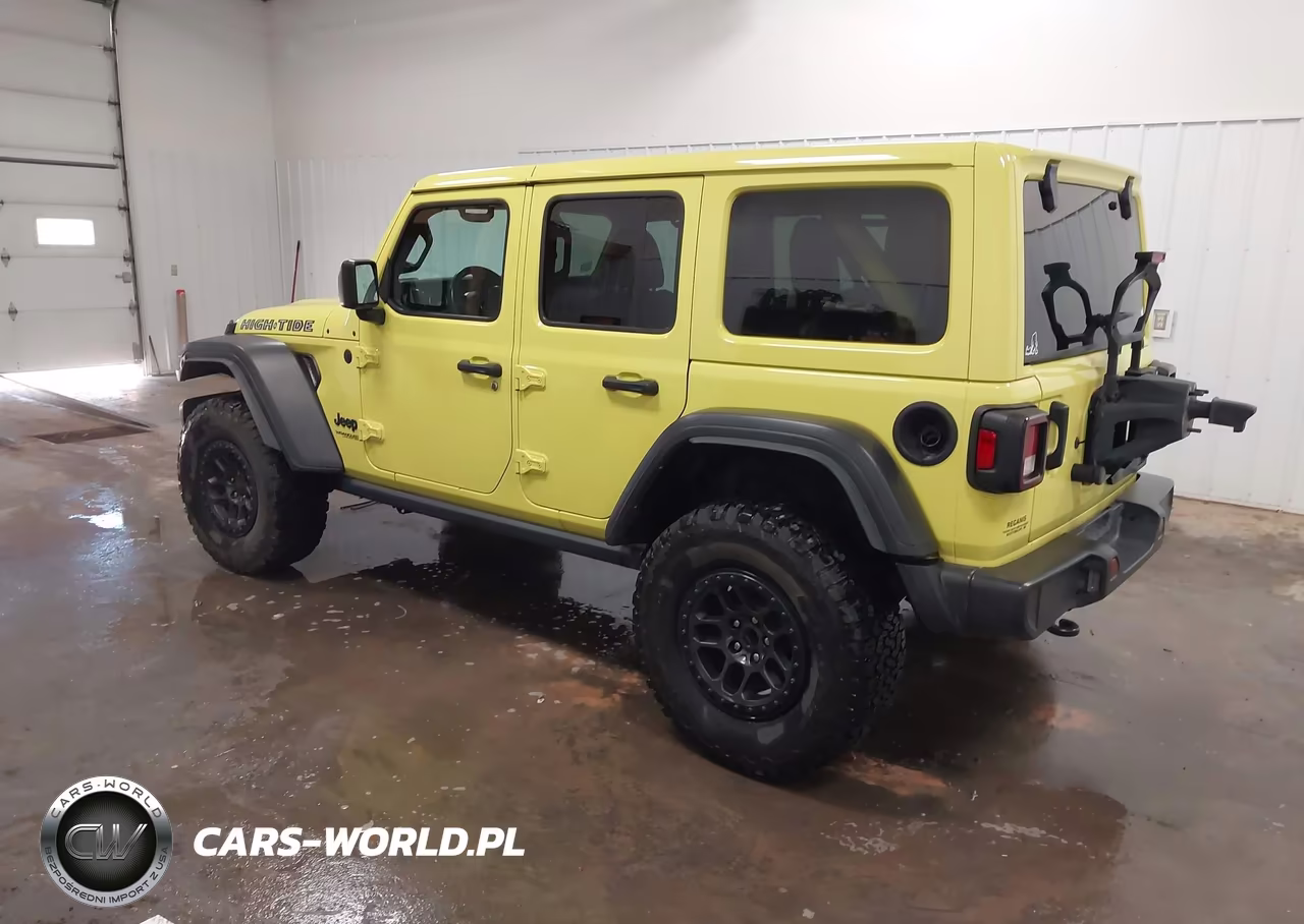 2022 Jeep Wrangler Unlimited High Tide 4X4 VIN:1C4HJXDG9NW267254 - 3