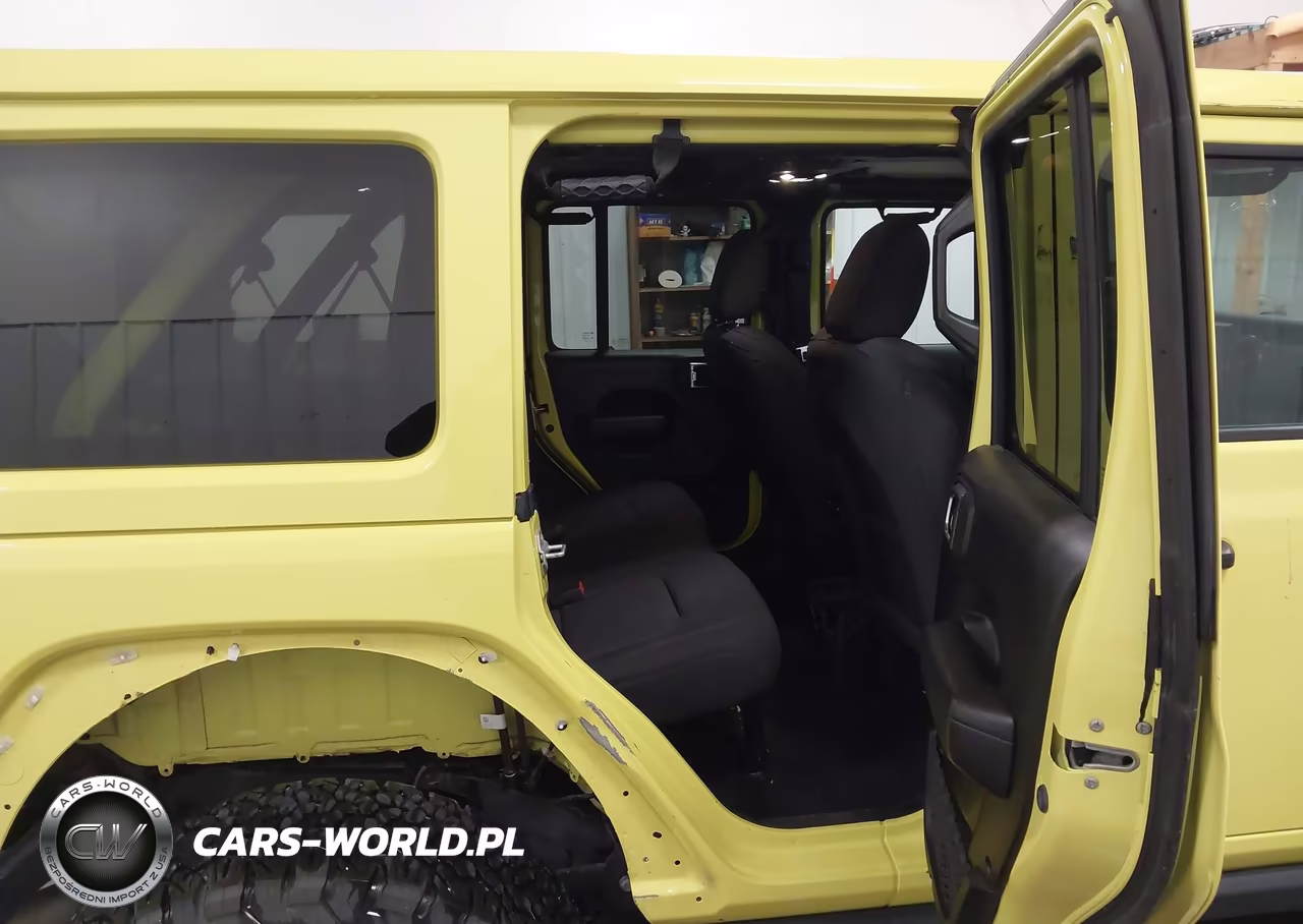 2022 Jeep Wrangler Unlimited High Tide 4X4 VIN:1C4HJXDG9NW267254 - 8