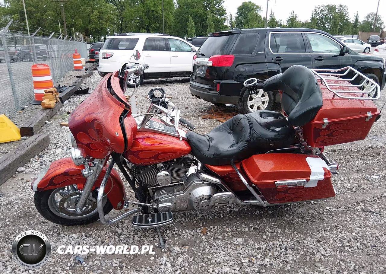 2005 Harley-Davidson Flhtci VIN:1HD1FFW185Y688682 - 13