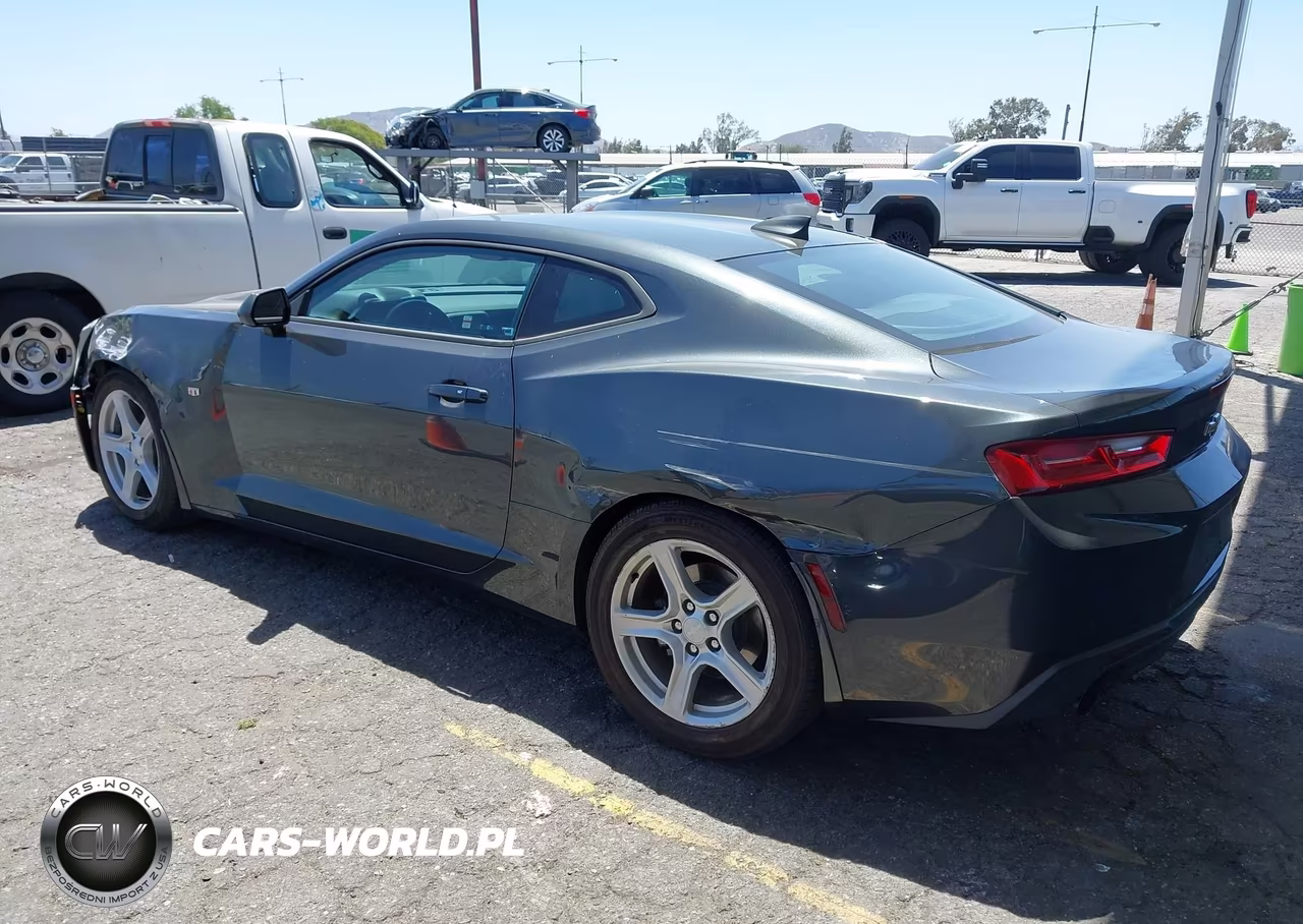 2017 Chevrolet Camaro 1Ls VIN:1G1FA1RX9H0189667 - 3