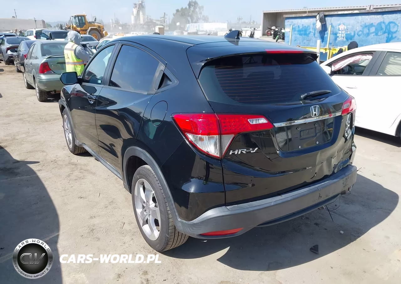 2019 Honda Hr-V Lx VIN:3CZRU5H36KG716255 - 3