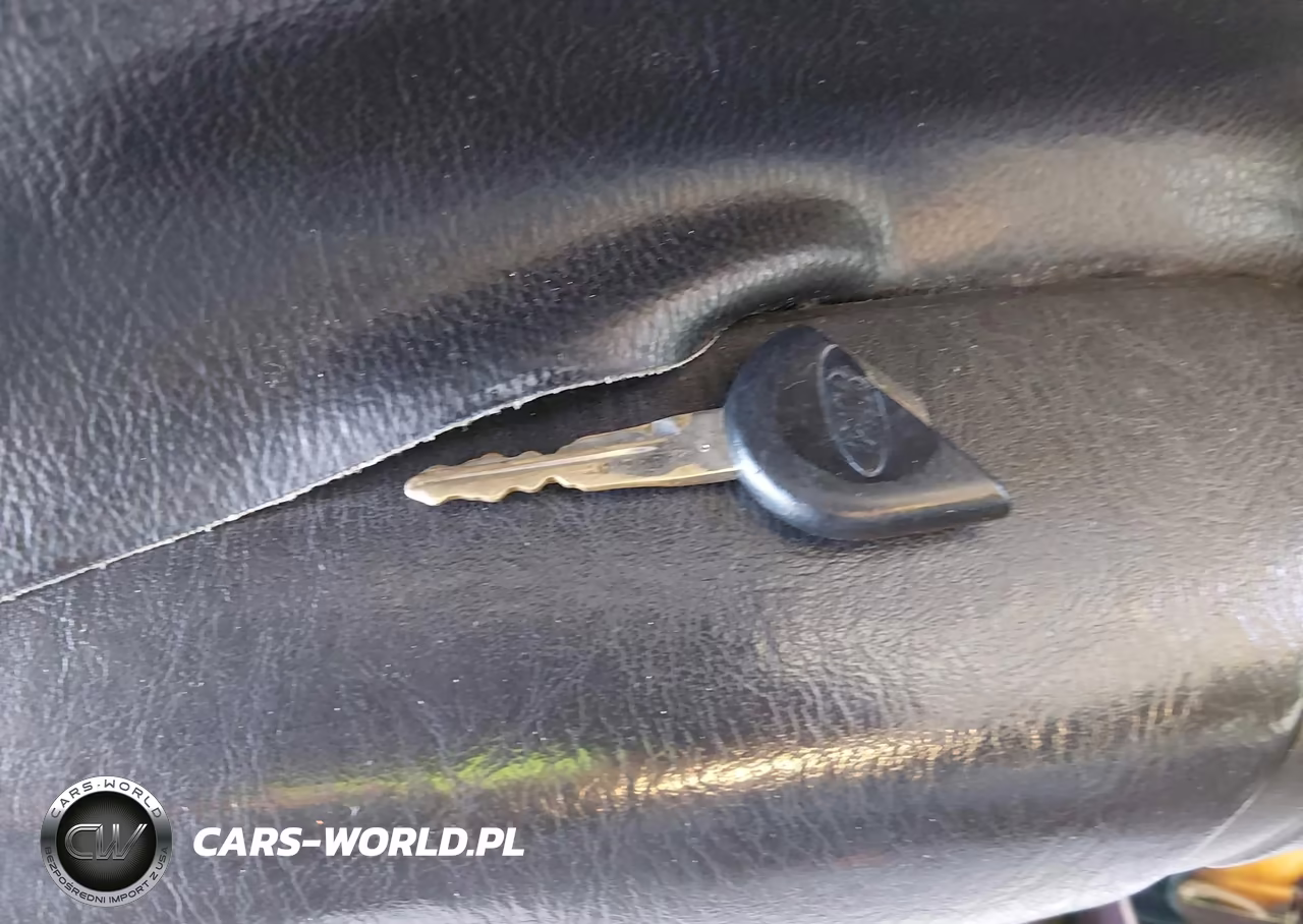 2007 Ford Focus S-Se-Ses VIN:1FAHP34N27W302618 - 11
