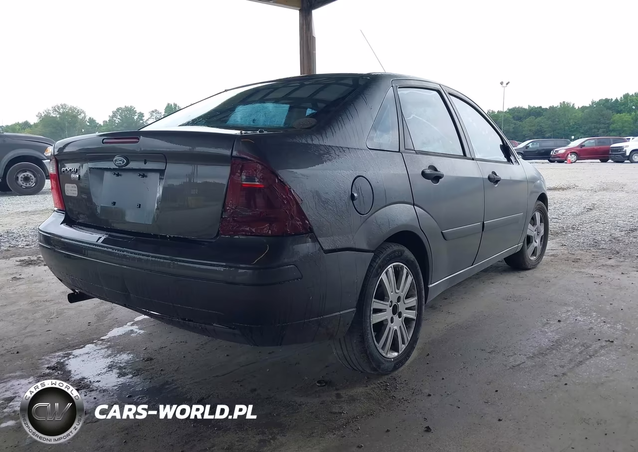 2007 Ford Focus S-Se-Ses VIN:1FAHP34N27W302618 - 4