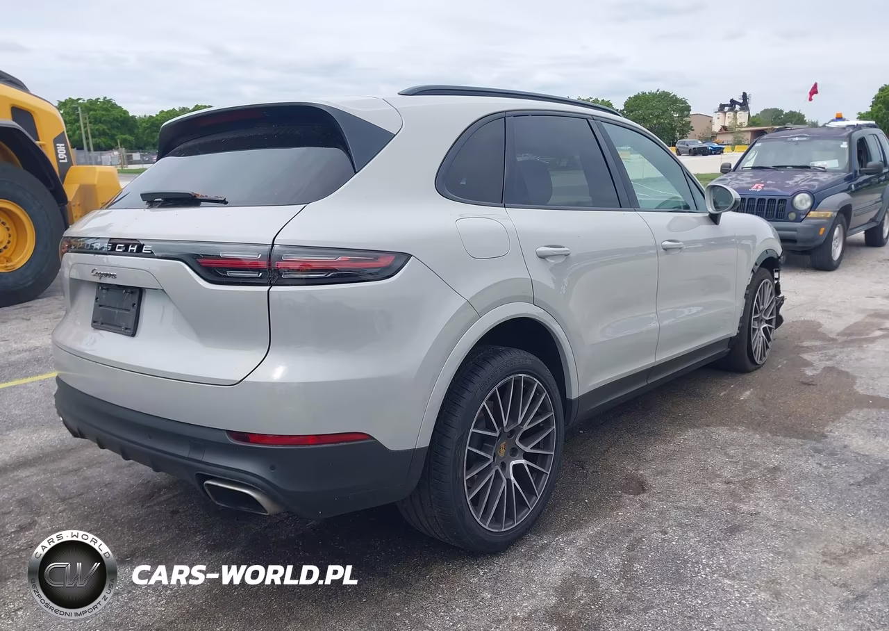 2021 Porsche Cayenne VIN:WP1AA2AYXMDA00635 - 4