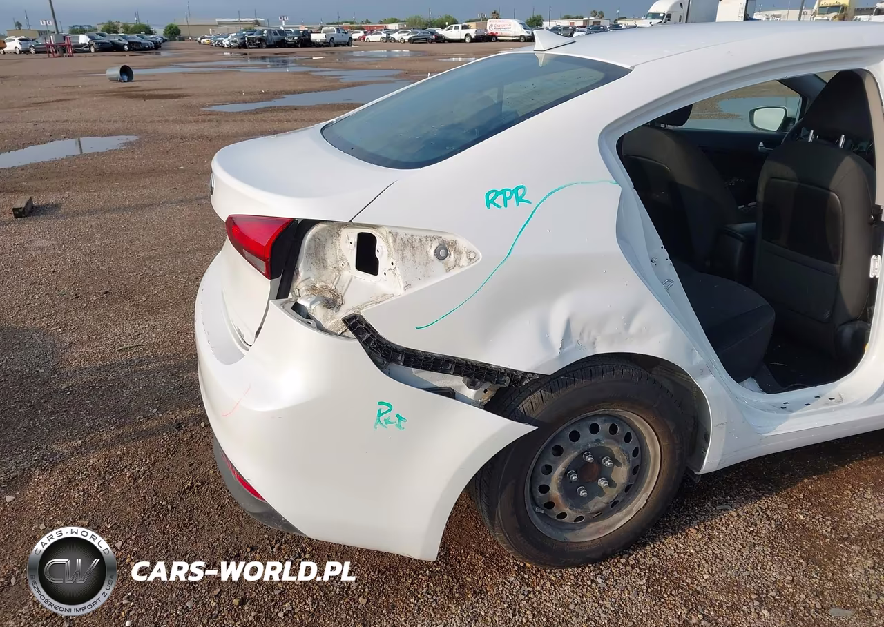 2017 Kia Forte Lx VIN:3KPFL4A78HE160277 - 16