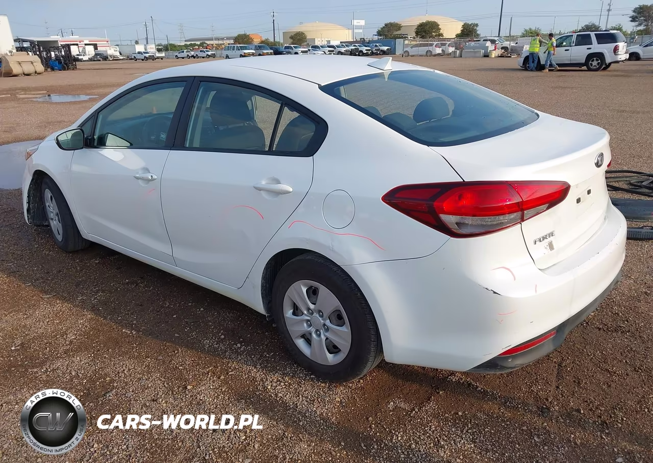 2017 Kia Forte Lx VIN:3KPFL4A78HE160277 - 3