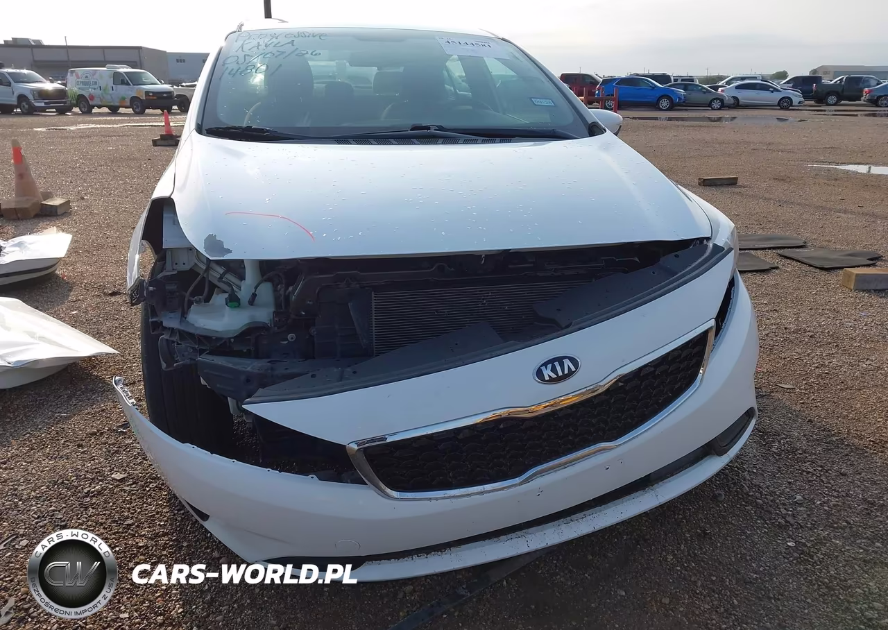 2017 Kia Forte Lx VIN:3KPFL4A78HE160277 - 6