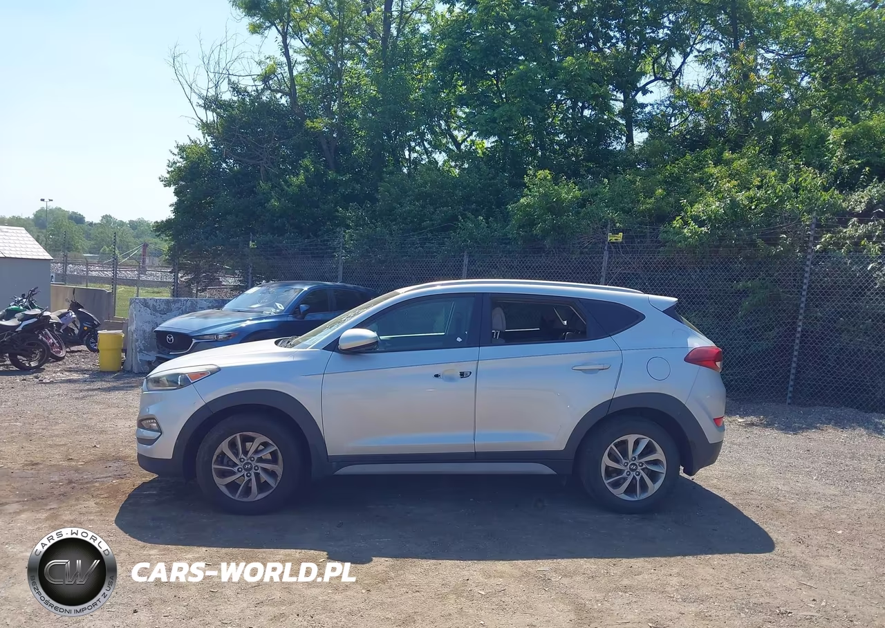 2017 Hyundai Tucson Se VIN:KM8J3CA40HU583281 - 15