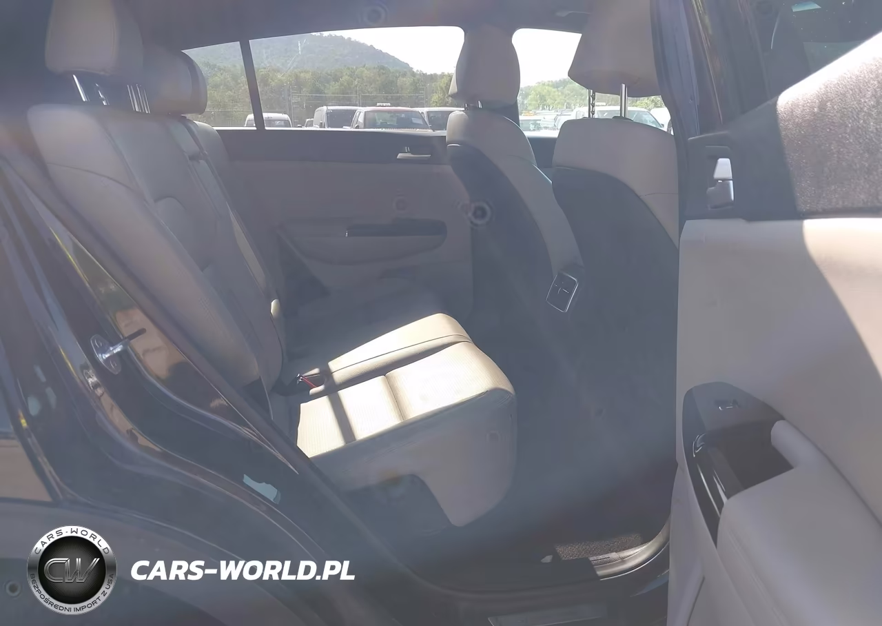 2021 Kia Sportage S VIN:KNDP6CAC2M7900614 - 8