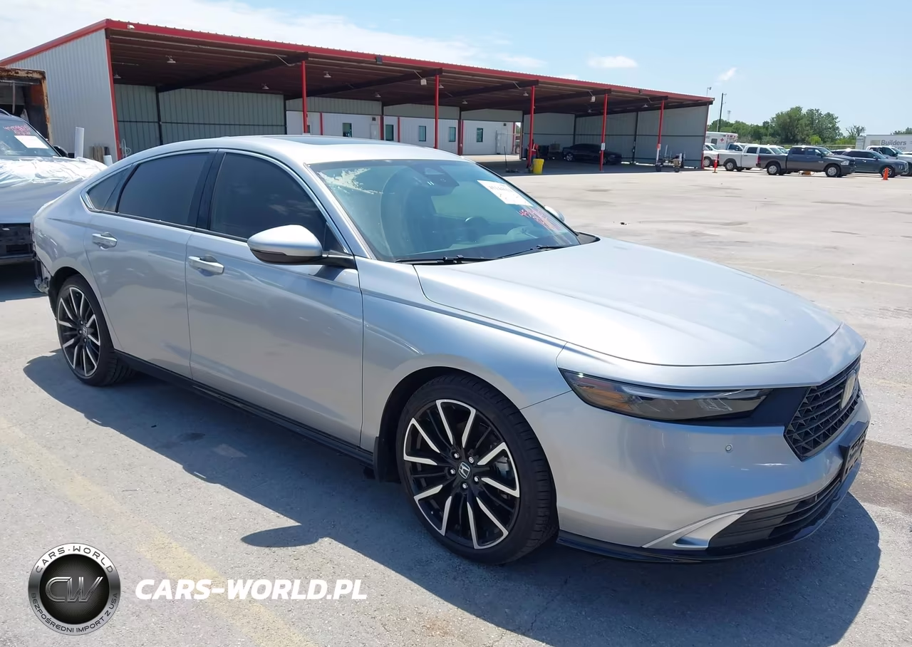 2025 Honda Accord Hybrid Touring – zdjęcie 1 z 19