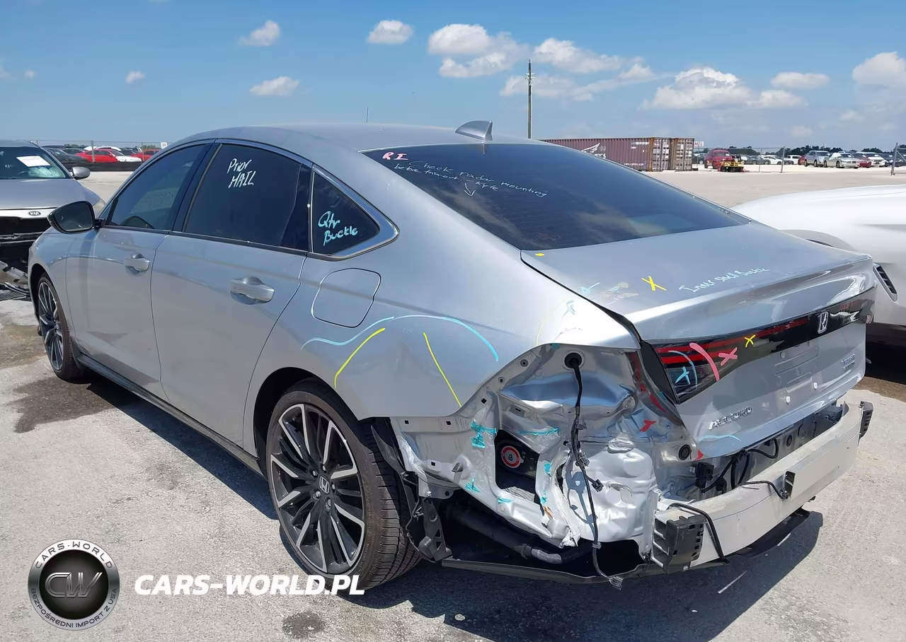2025 Honda Accord Hybrid Touring VIN:1HGCY2F88SA044874 - 18
