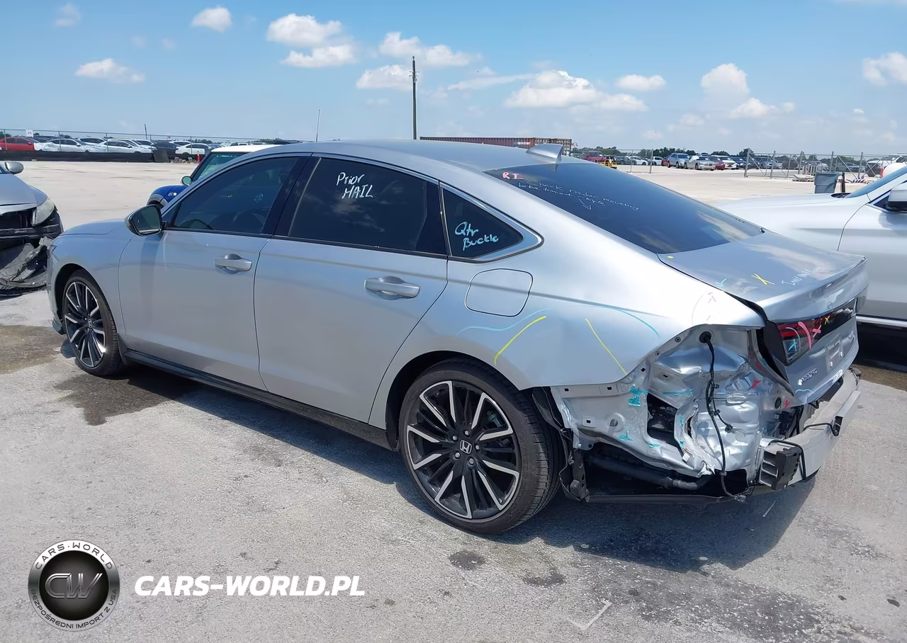 2025 Honda Accord Hybrid Touring VIN:1HGCY2F88SA044874 - 3