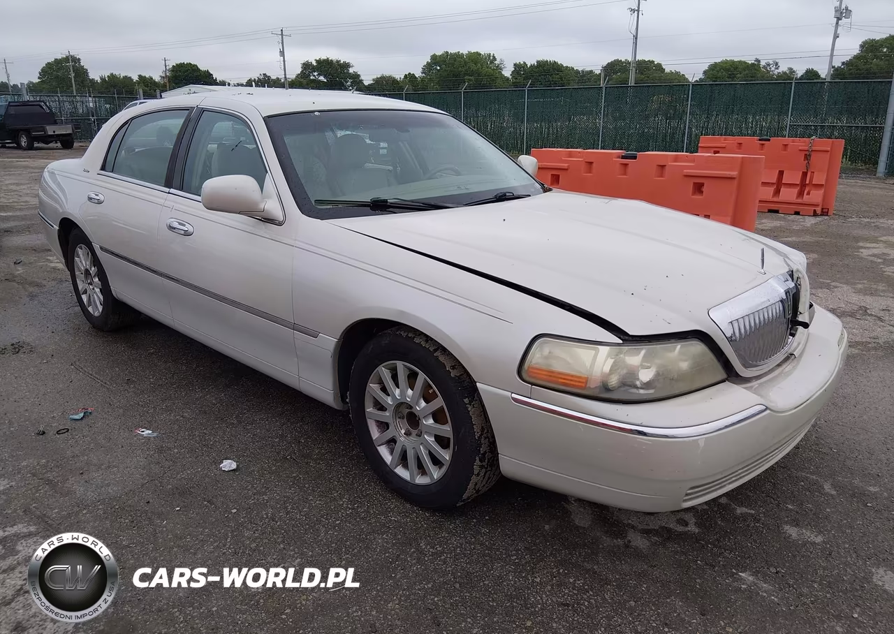 2007 Lincoln Town Car Signature – zdjęcie 1 z 12