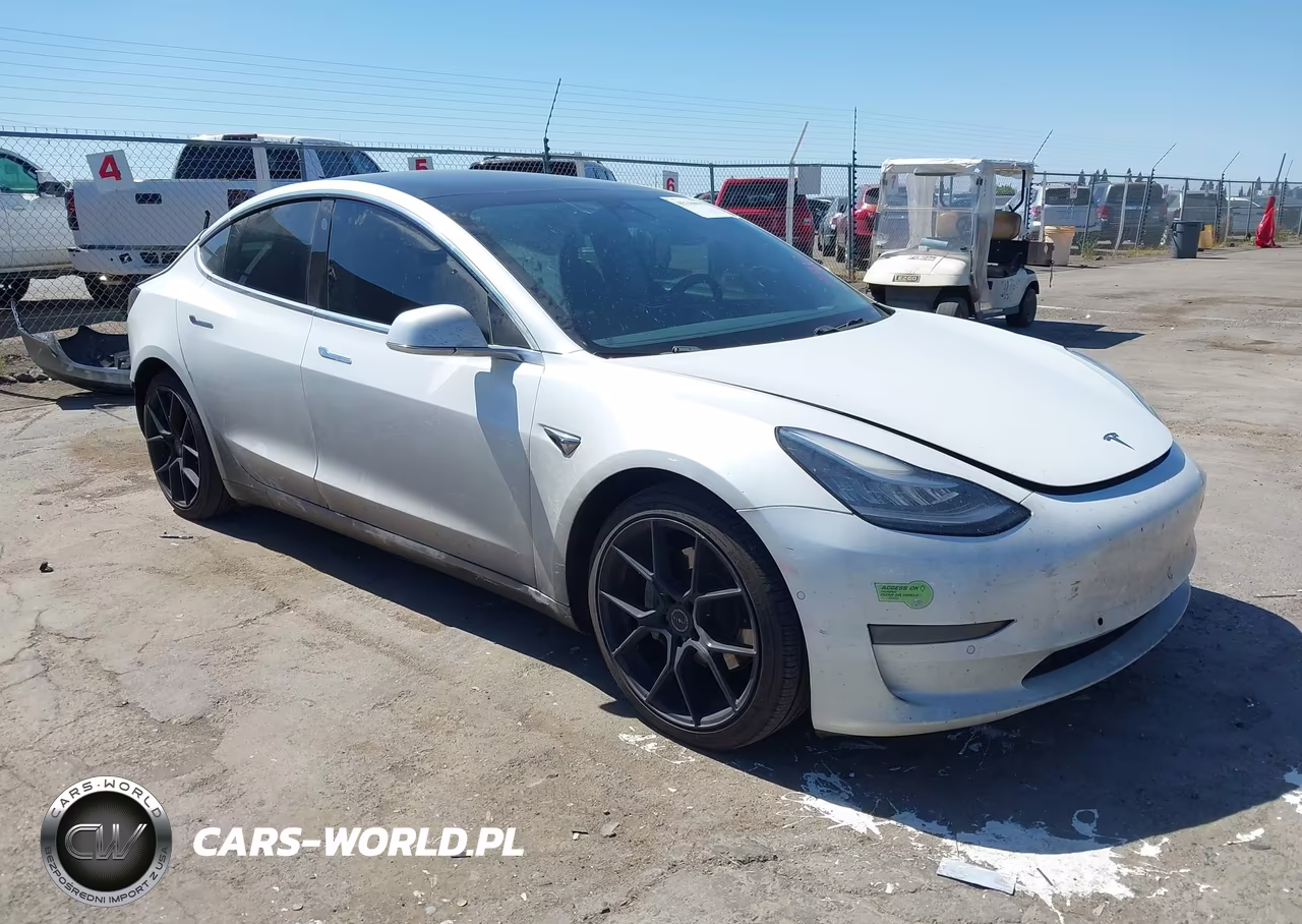 2019 Tesla Model 3 Long Range-Performance – zdjęcie 1 z 19
