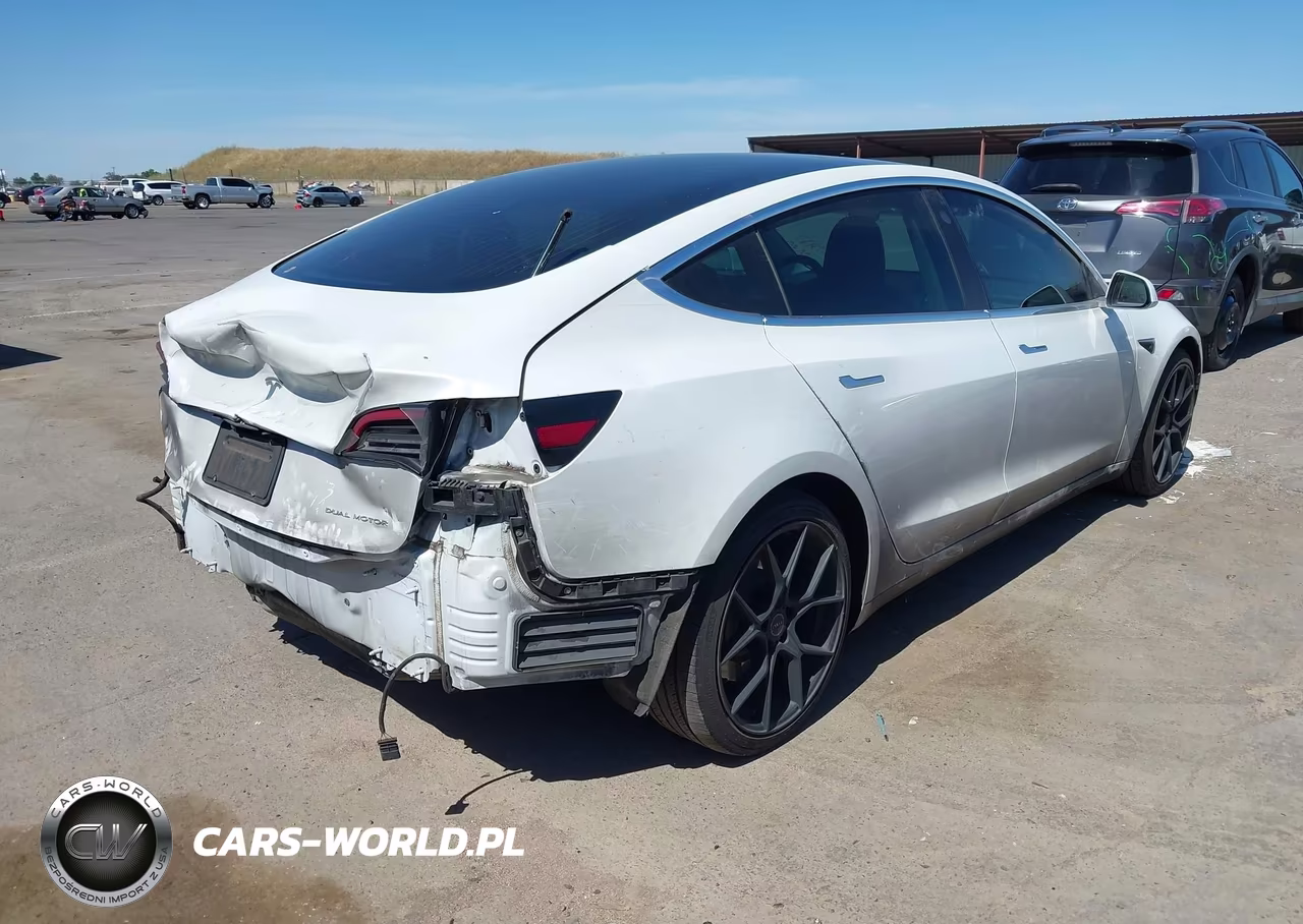 2019 Tesla Model 3 Long Range-Performance VIN:5YJ3E1EB2KF512538 - 4