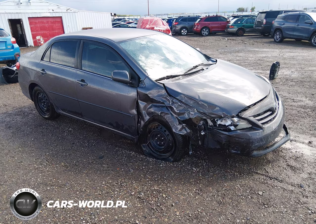 2013 Toyota Corolla Le – zdjęcie 1 z 16