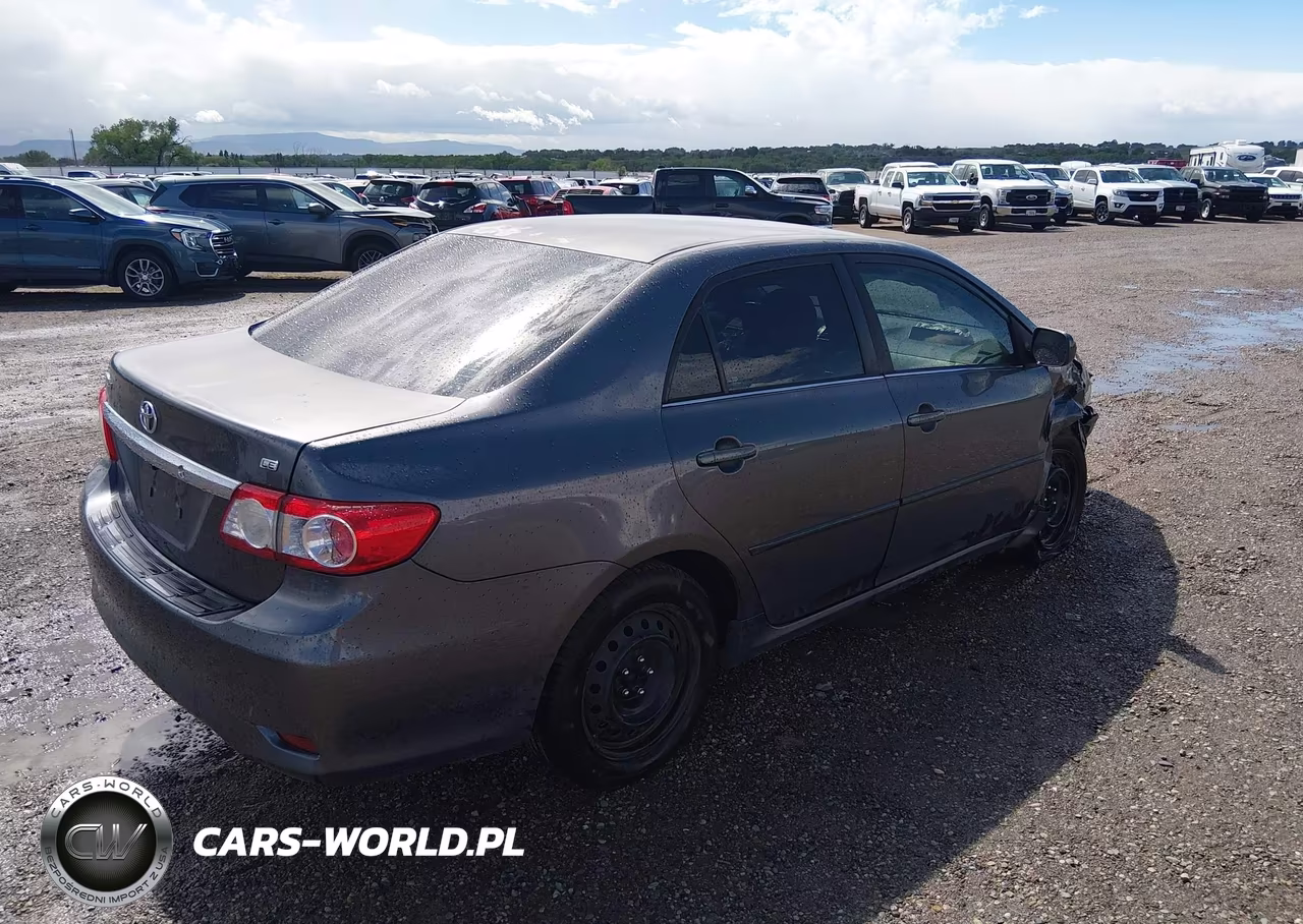 2013 Toyota Corolla Le VIN:5YFBU4EE6DP078500 - 4