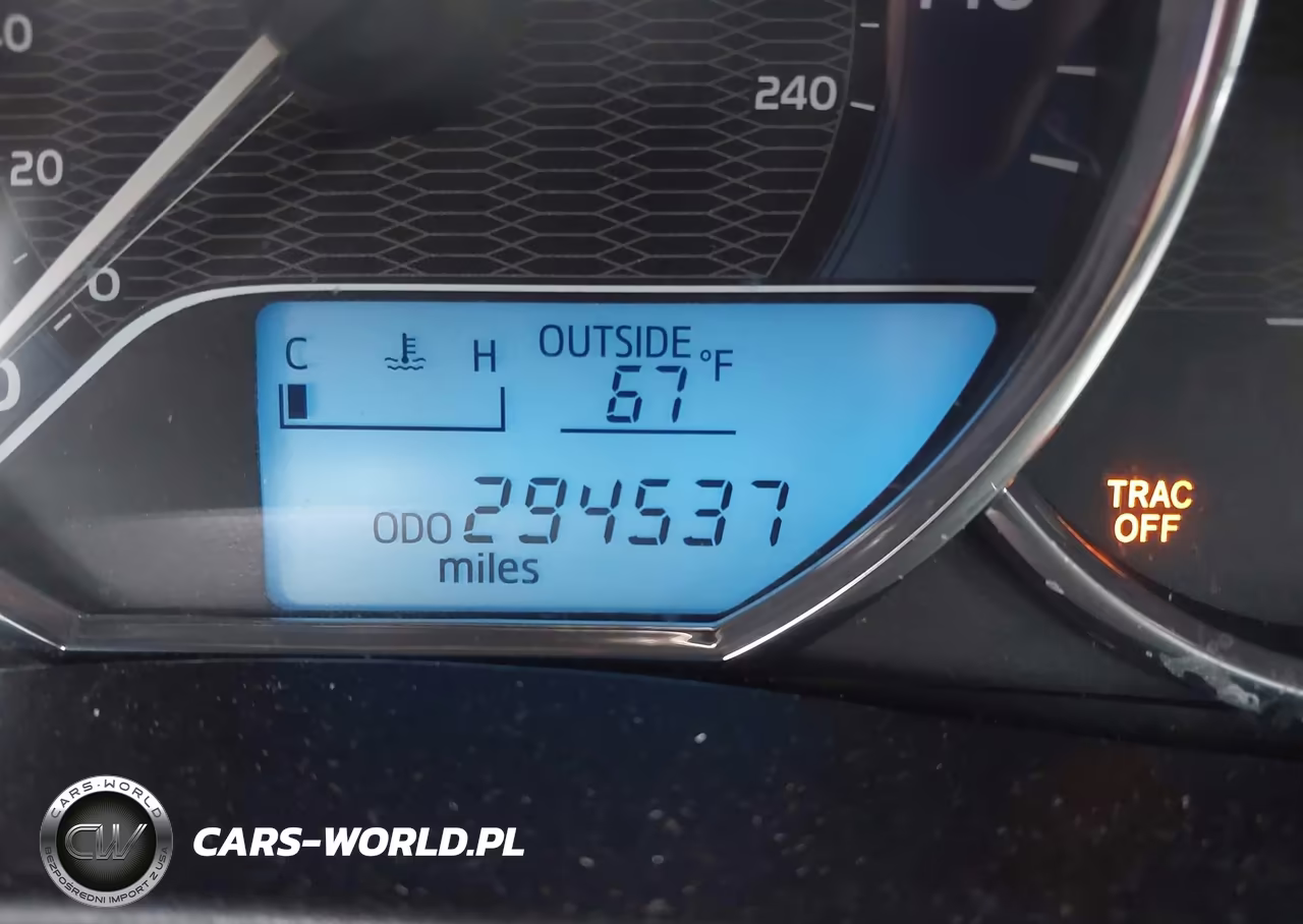 2016 Toyota Corolla Le VIN:2T1BURHE7GC626596 - 16