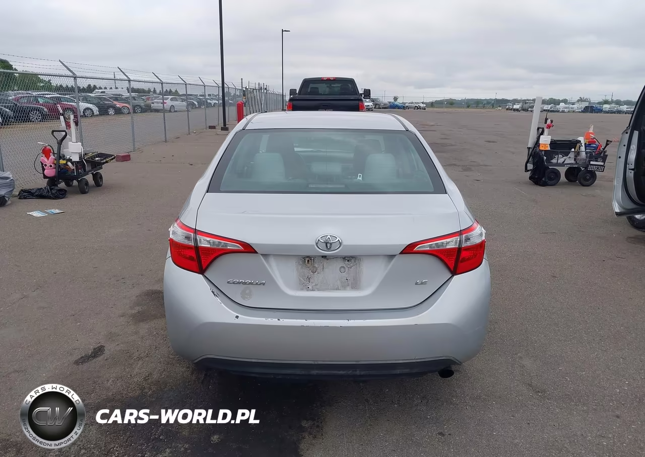 2016 Toyota Corolla Le VIN:2T1BURHE7GC626596 - 17