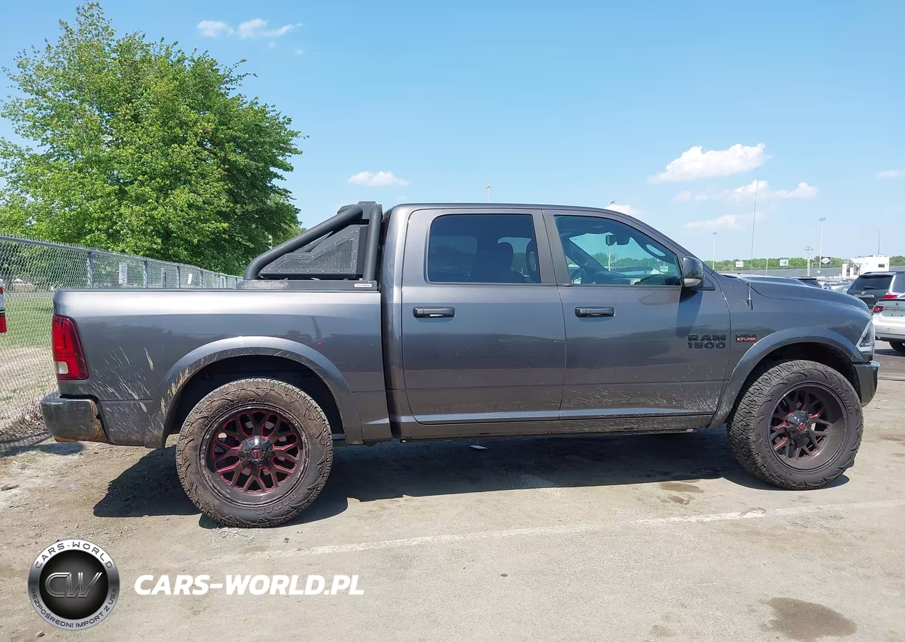 2018 Ram 1500 Rebel 4X4 5'7 Box VIN:1C6RR7YT7JS121156 - 13
