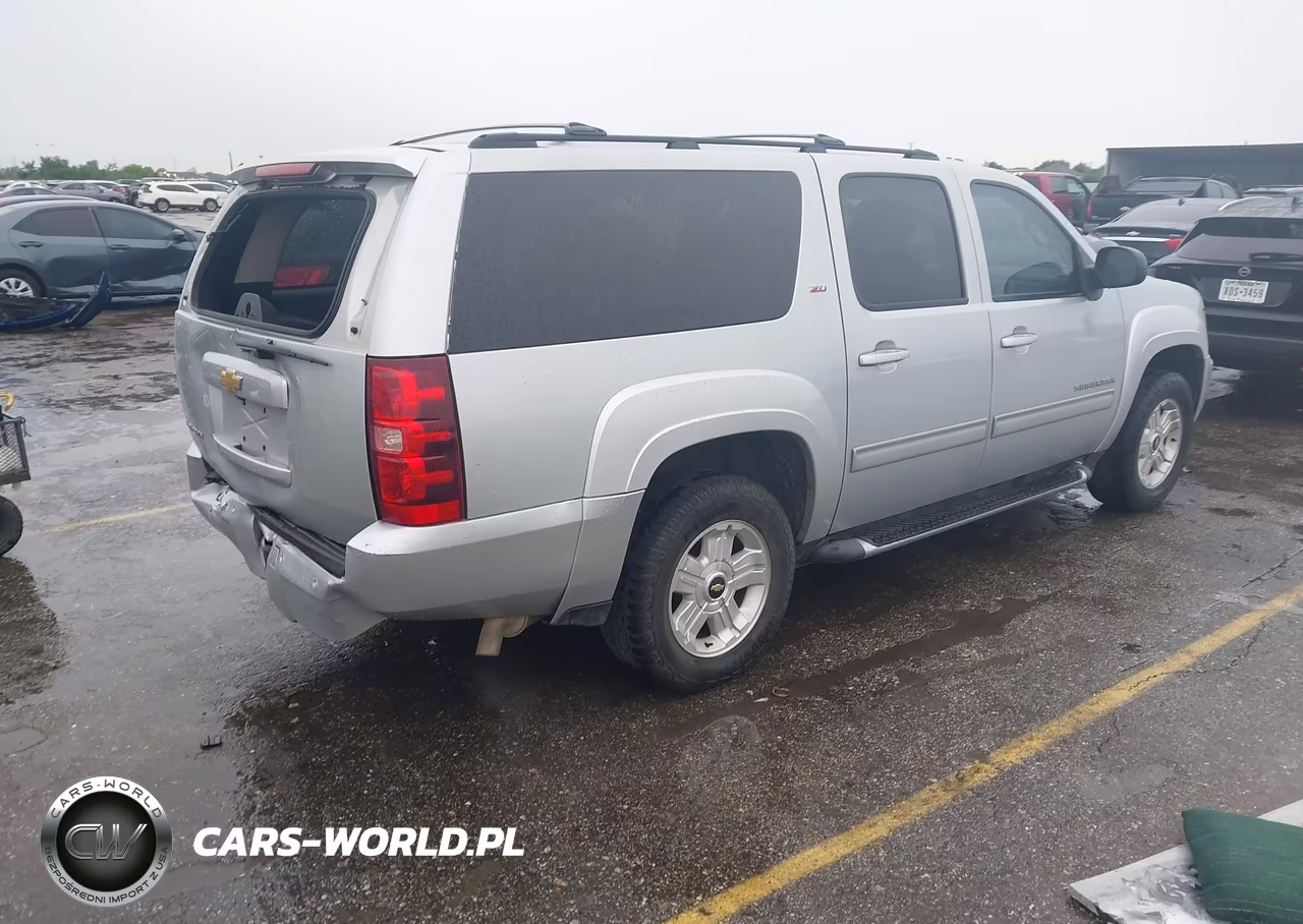 2013 Chevrolet Suburban 1500 Lt VIN:1GNSCJE07DR221649 - 4