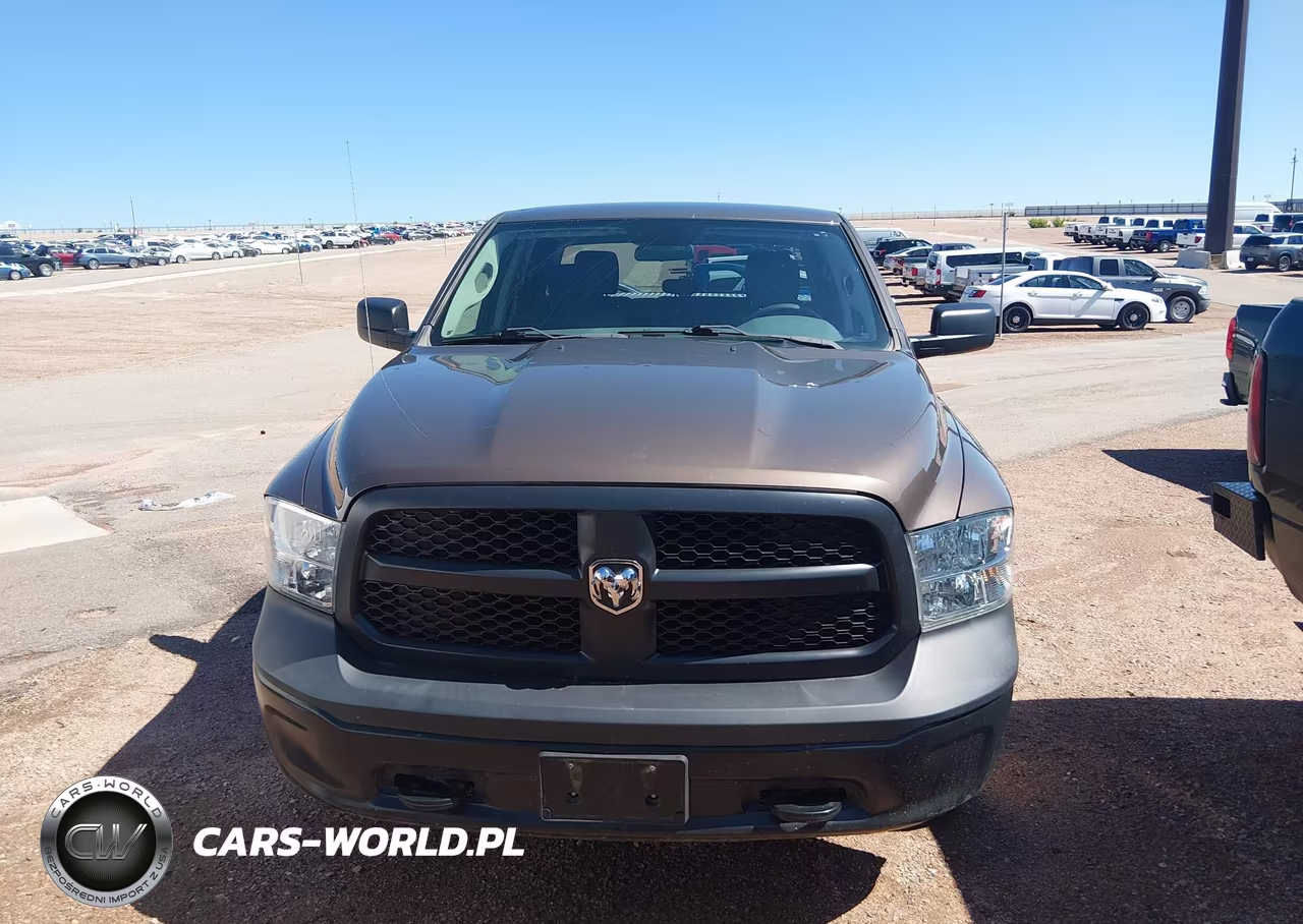 2018 Ram 1500 Tradesman 4X4 5'7 Box VIN:1C6RR7KG3JS318983 - 18