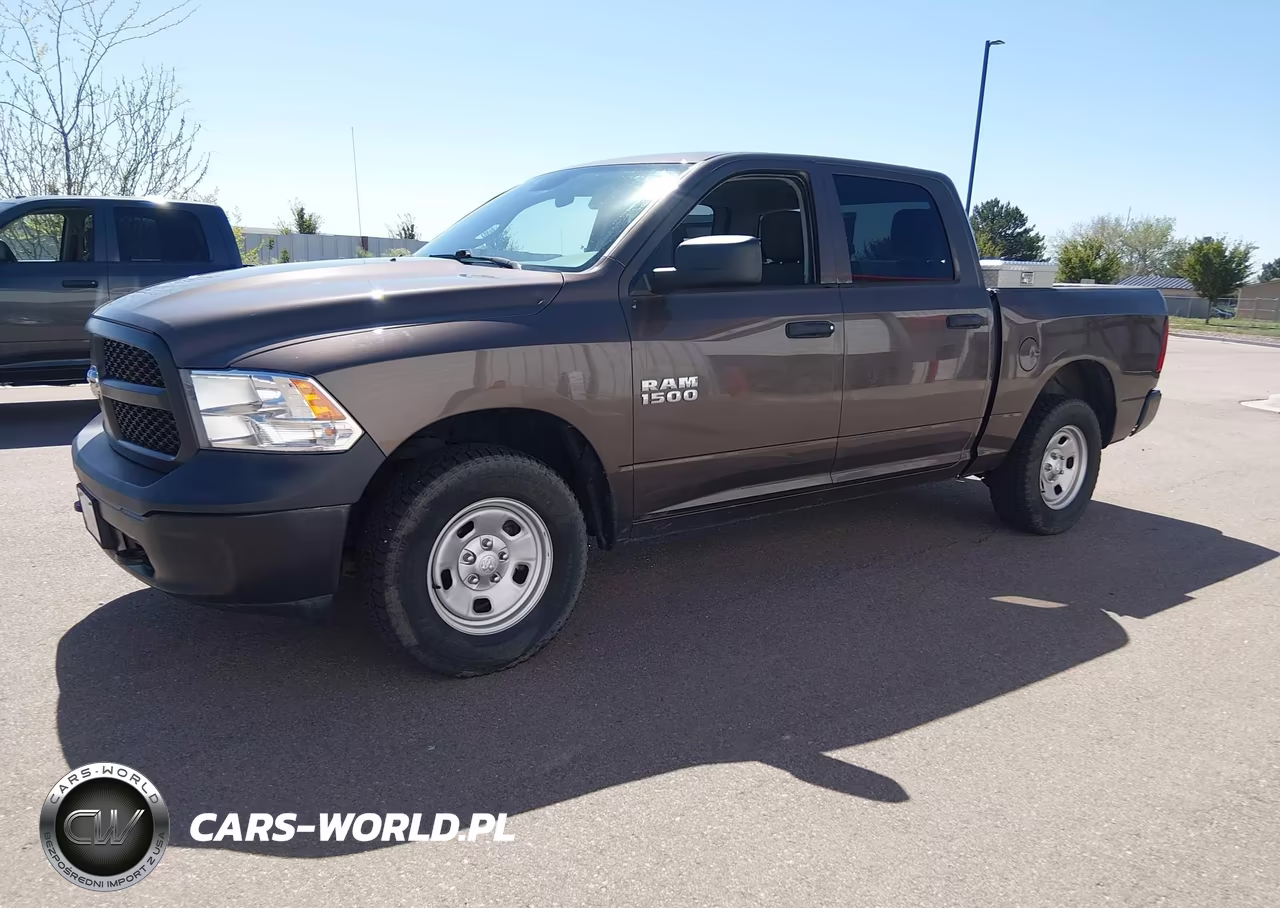 2018 Ram 1500 Tradesman 4X4 5'7 Box VIN:1C6RR7KG3JS318983 - 2