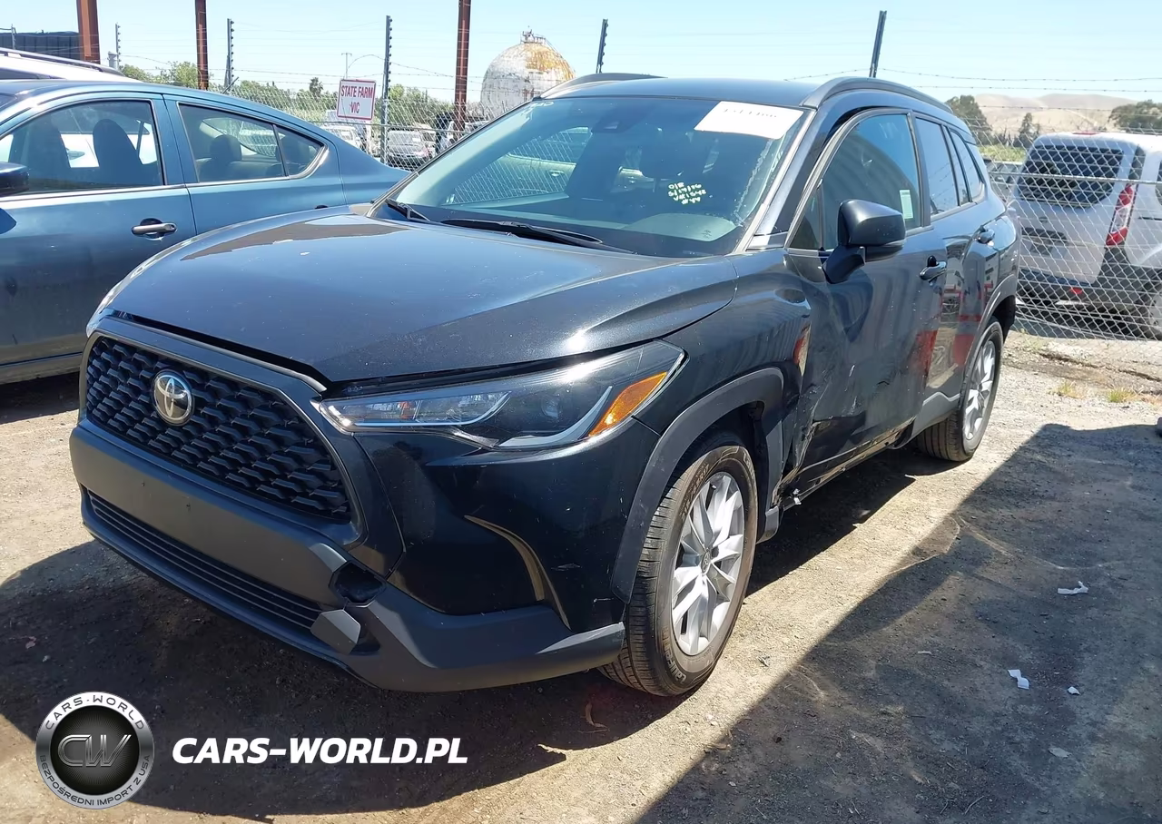 2022 Toyota Corolla Cross Le VIN:7MUCAAAGXNV021542 - 2