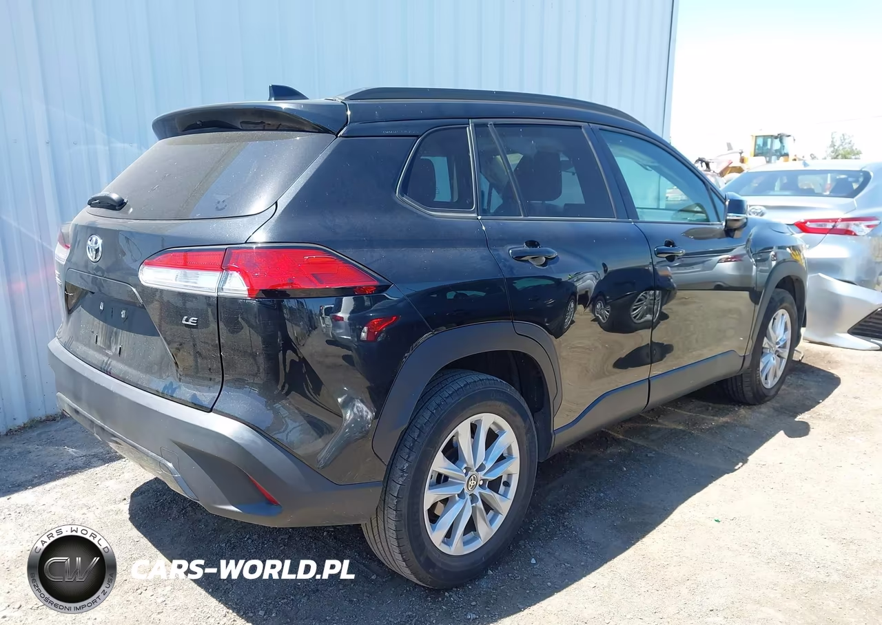 2022 Toyota Corolla Cross Le VIN:7MUCAAAGXNV021542 - 4