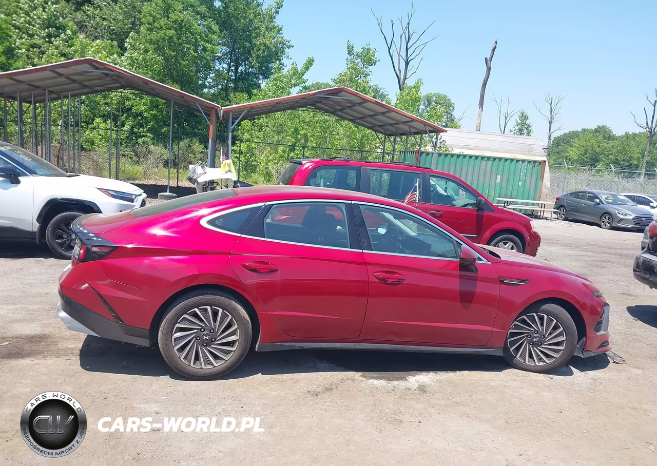 2025 Hyundai Sonata Hybrid Sel VIN:KMHL34JJ0SA104418 - 13