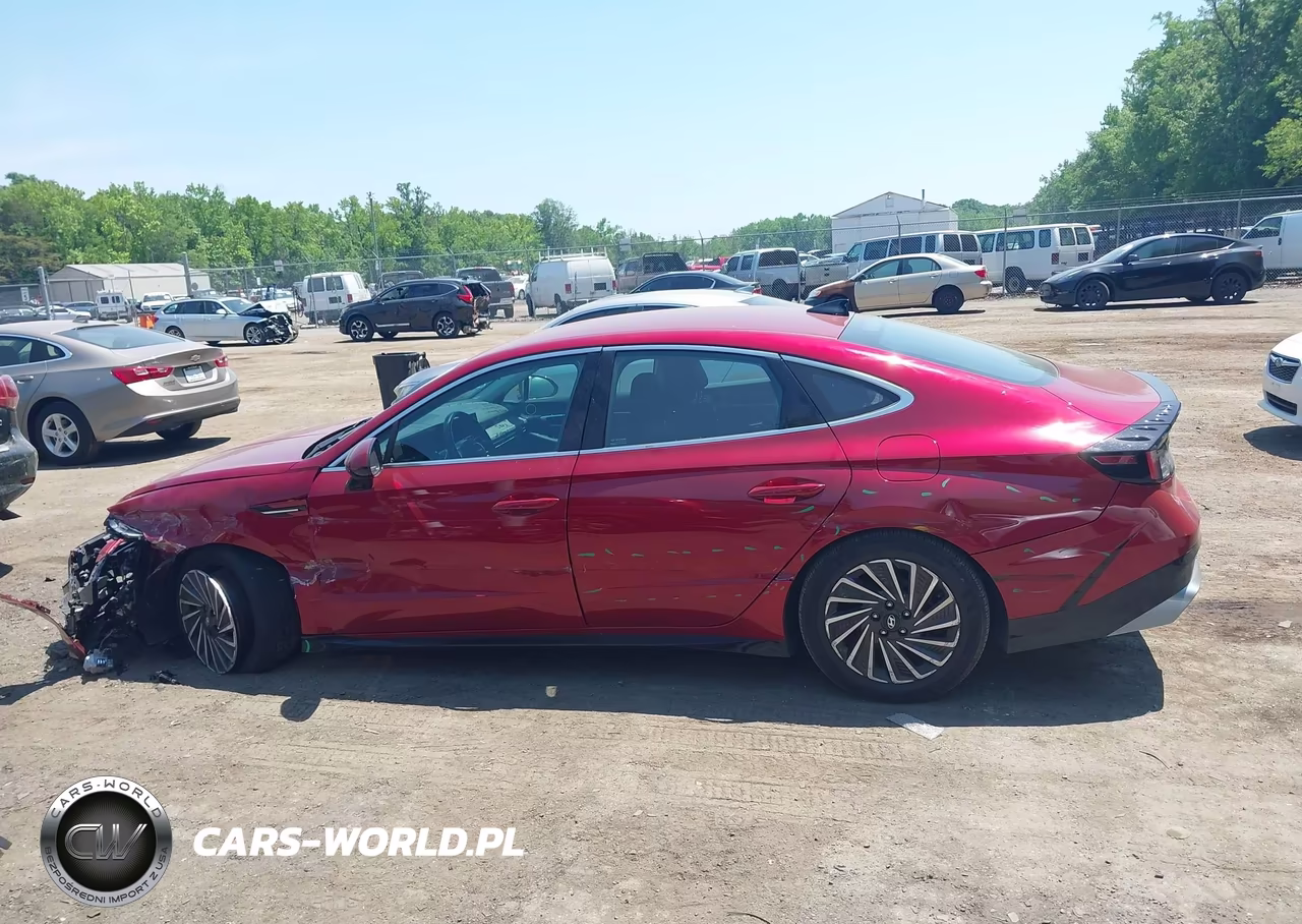 2025 Hyundai Sonata Hybrid Sel VIN:KMHL34JJ0SA104418 - 14