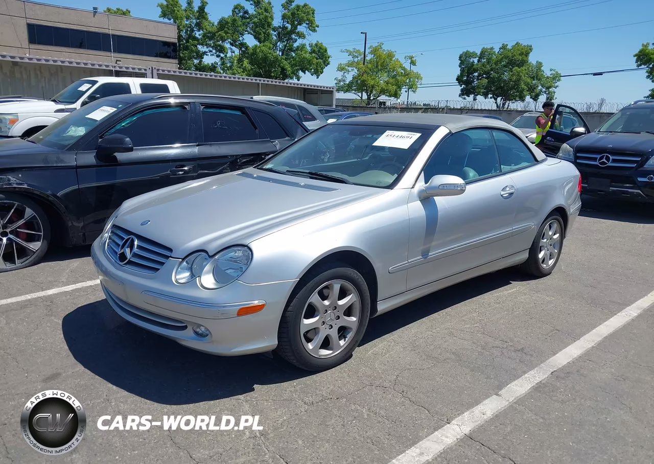 2004 Mercedes-Benz Clk 320 VIN:WDBTK65G44T021632 - 2