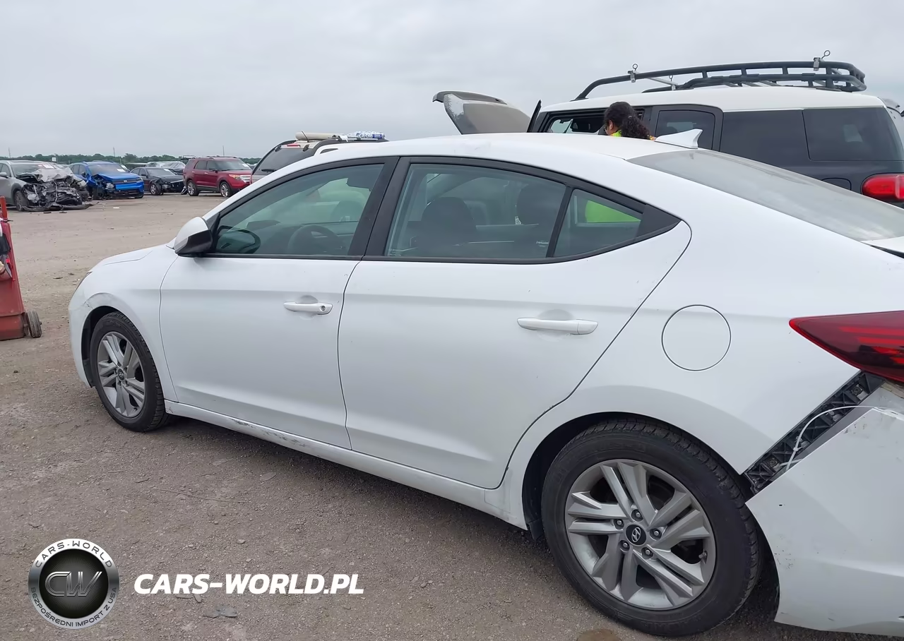 2020 Hyundai Elantra Sel VIN:5NPD84LF6LH579231 - 14