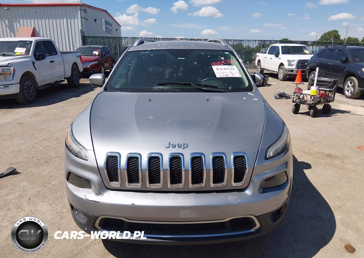2016 Jeep Cherokee Latitude VIN:1C4PJLCB7GW335984 - 11