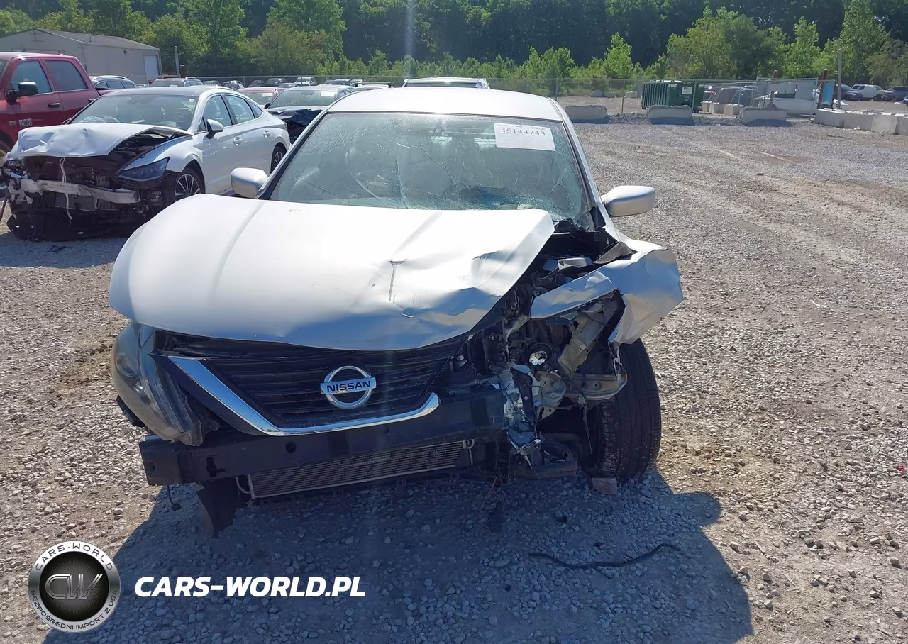 2017 Nissan Altima 2.5 VIN:1N4AL3AP9HC111543 - 13