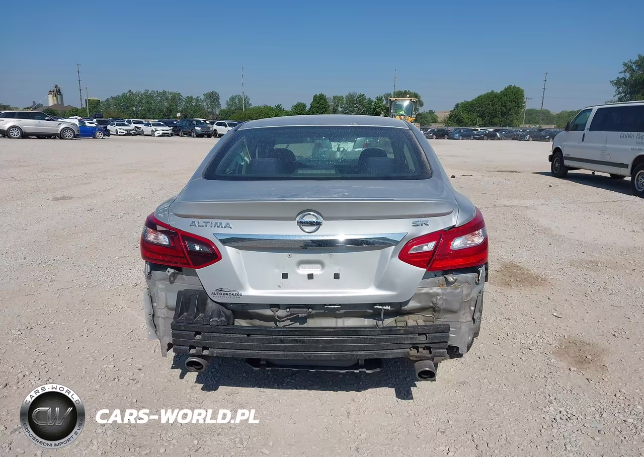 2017 Nissan Altima 2.5 VIN:1N4AL3AP9HC111543 - 17