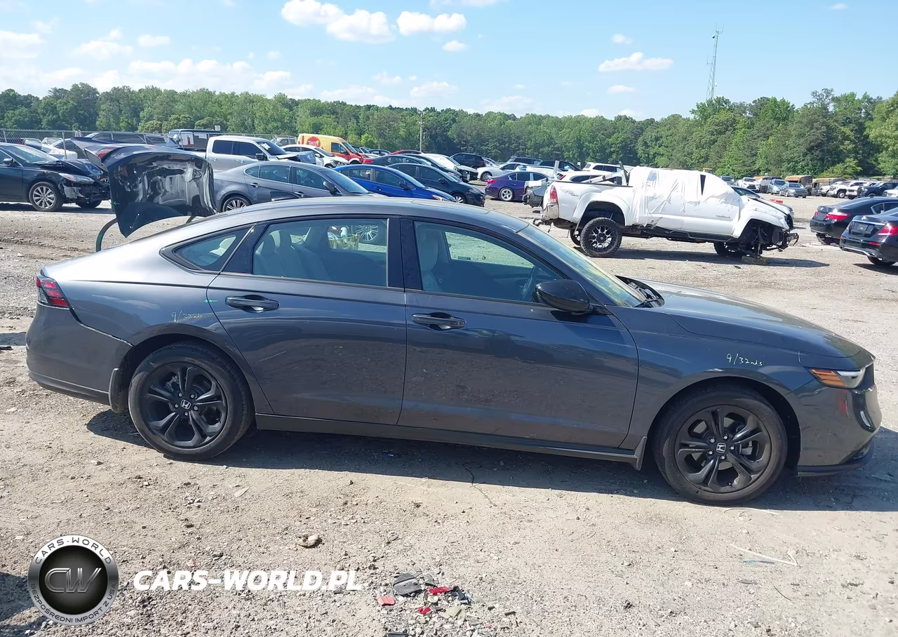2025 Honda Accord Se VIN:1HGCY1F49SA048200 - 13