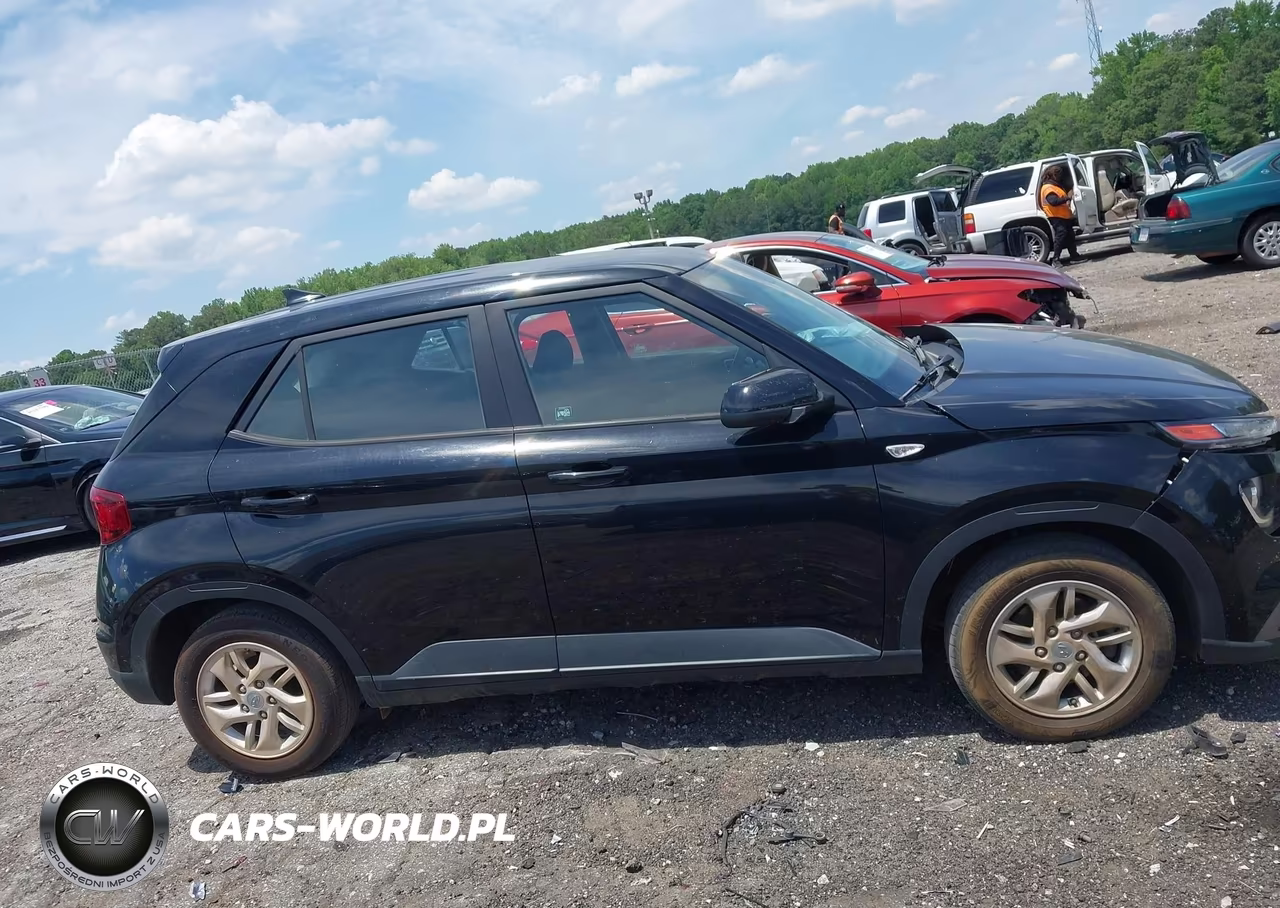 2021 Hyundai Venue Se VIN:KMHRB8A36MU066149 - 13