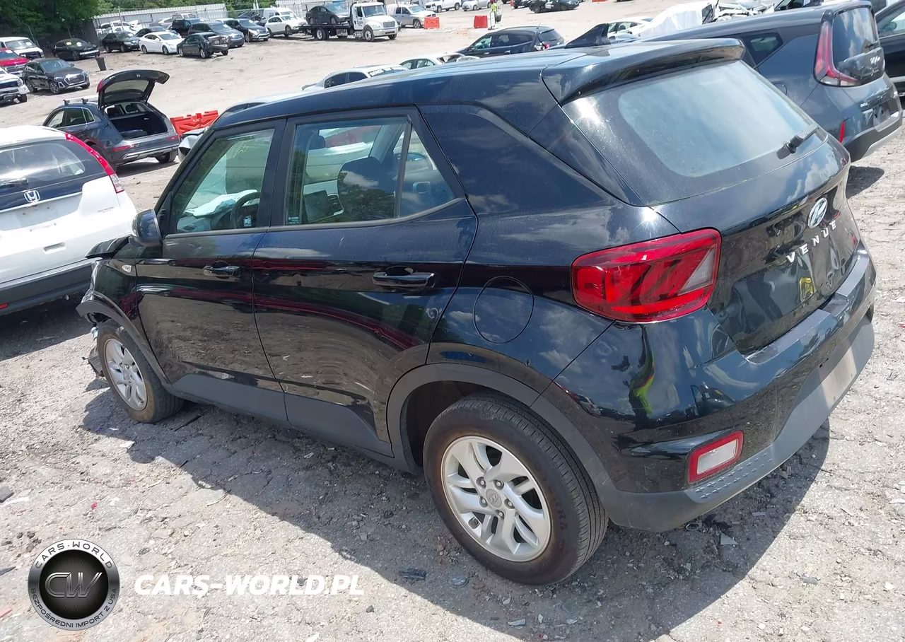 2021 Hyundai Venue Se VIN:KMHRB8A36MU066149 - 3