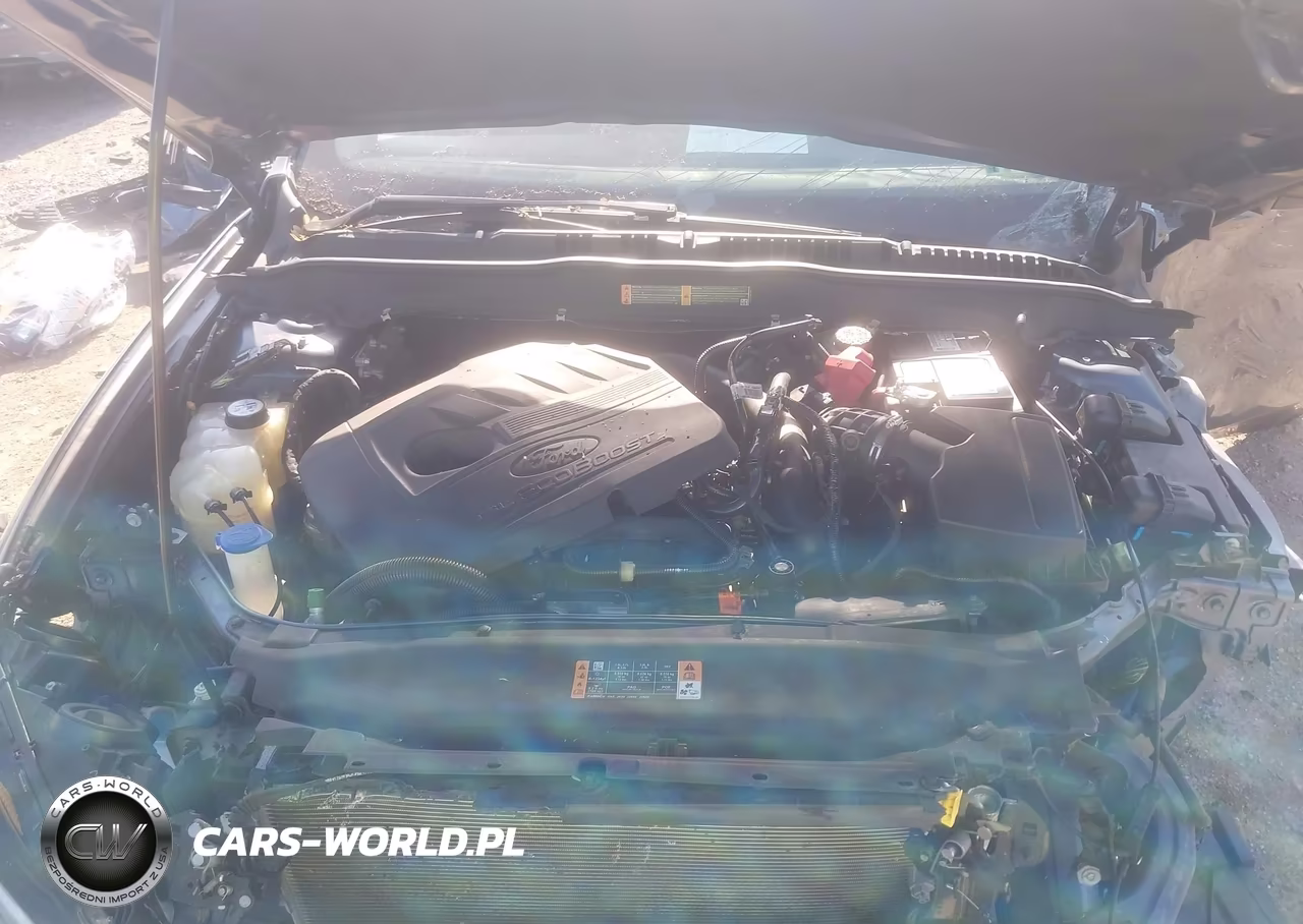 2018 Ford Fusion Se VIN:3FA6P0HDXJR189888 - 10
