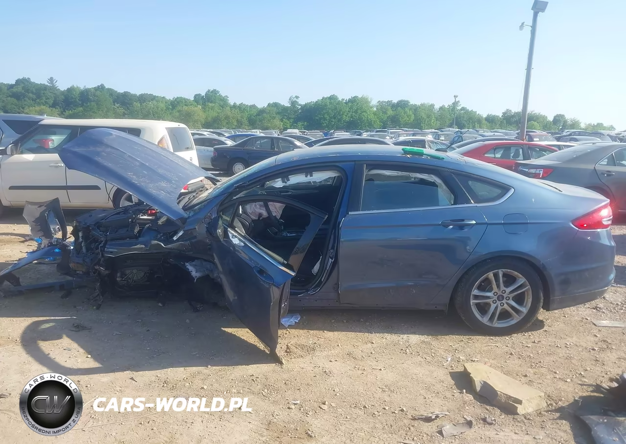 2018 Ford Fusion Se VIN:3FA6P0HDXJR189888 - 14