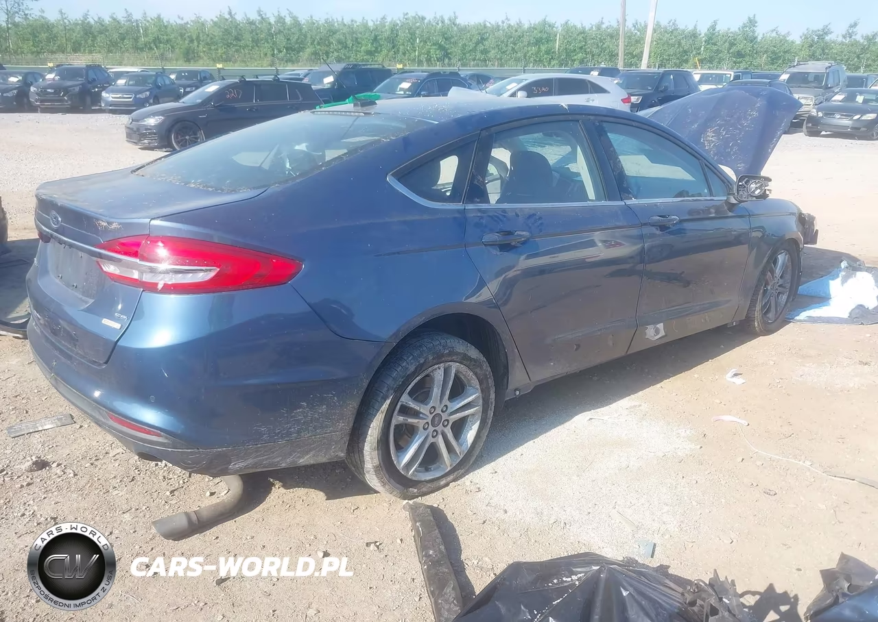 2018 Ford Fusion Se VIN:3FA6P0HDXJR189888 - 4