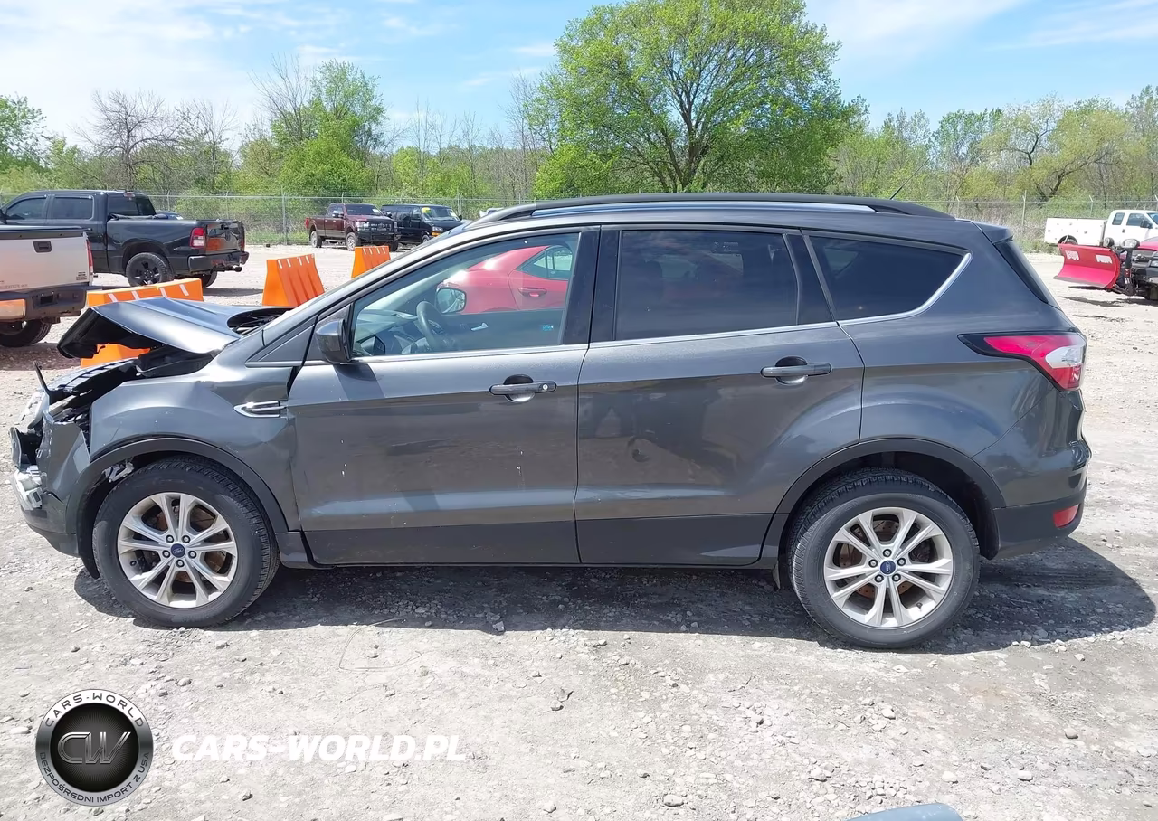 2017 Ford Escape Se VIN:1FMCU9G93HUC56661 - 15