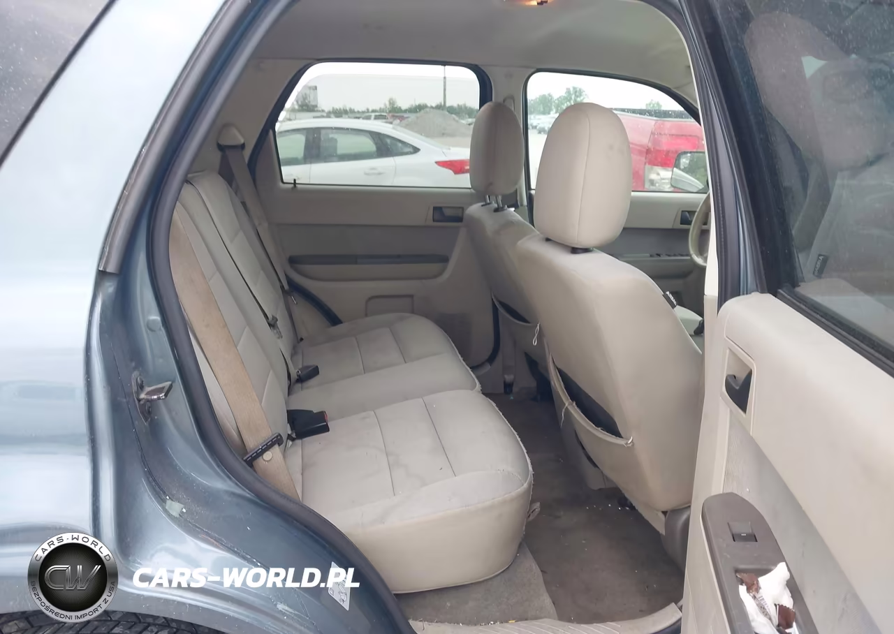 2011 Ford Escape Hybrid VIN:1FMCU4K35BKA50198 - 8