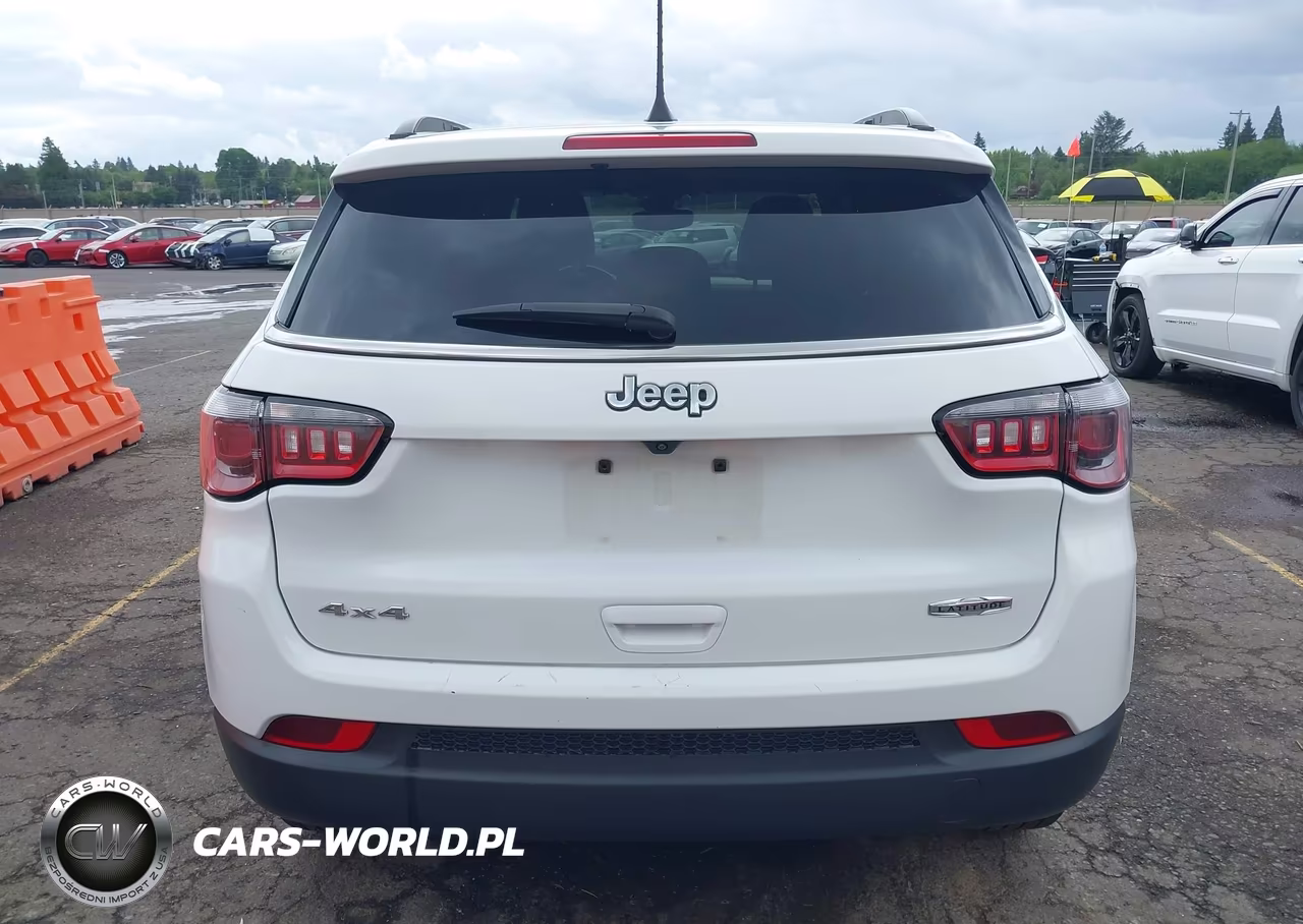2024 Jeep Compass Latitude 4X4 VIN:3C4NJDBN0RT124465 - 16