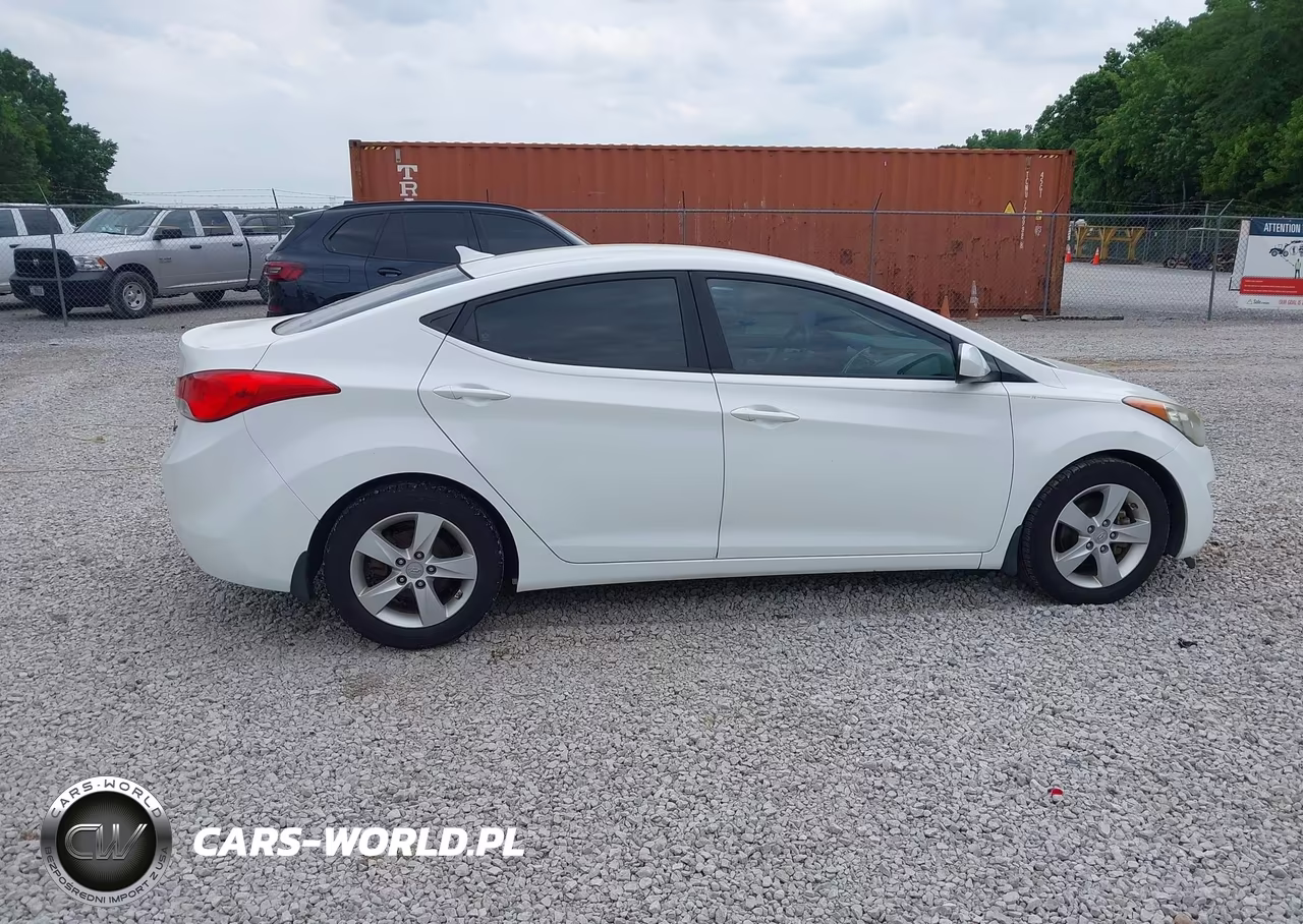 2013 Hyundai Elantra Gls VIN:5NPDH4AE9DH203134 - 14