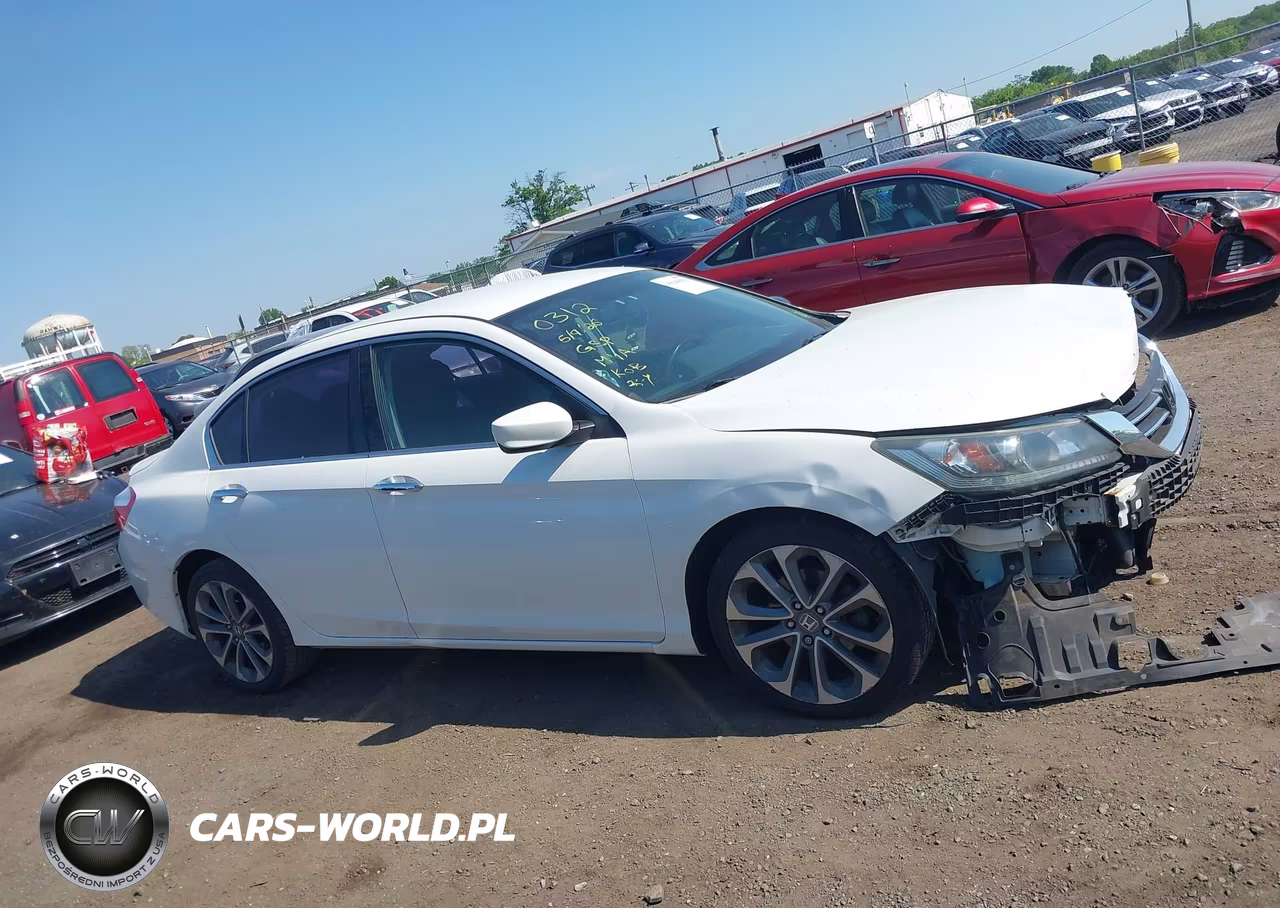 2014 Honda Accord Sport VIN:1HGCR2F58EA120312 - 13