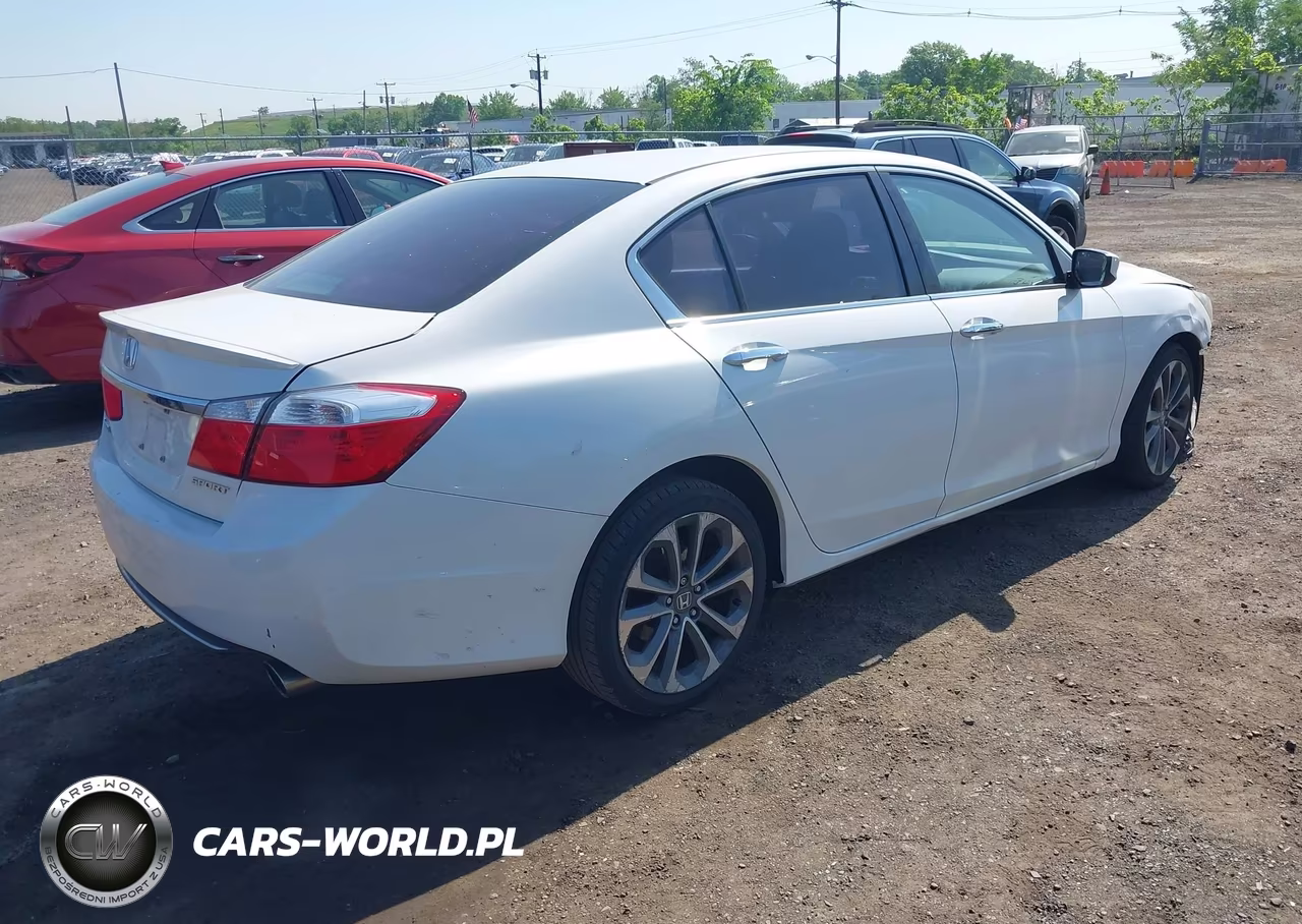 2014 Honda Accord Sport VIN:1HGCR2F58EA120312 - 4