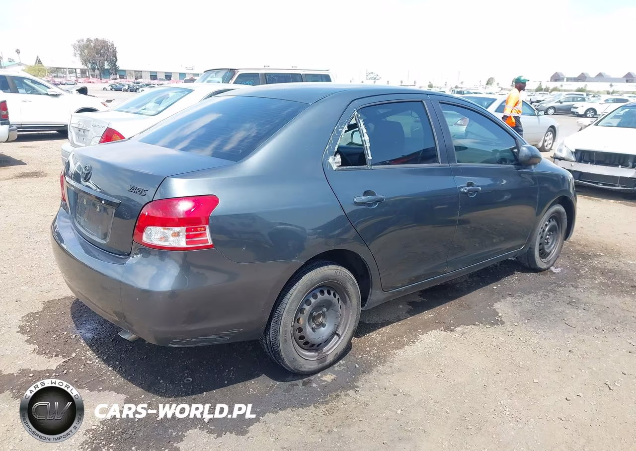 2007 Toyota Yaris VIN:JTDBT923271144777 - 4